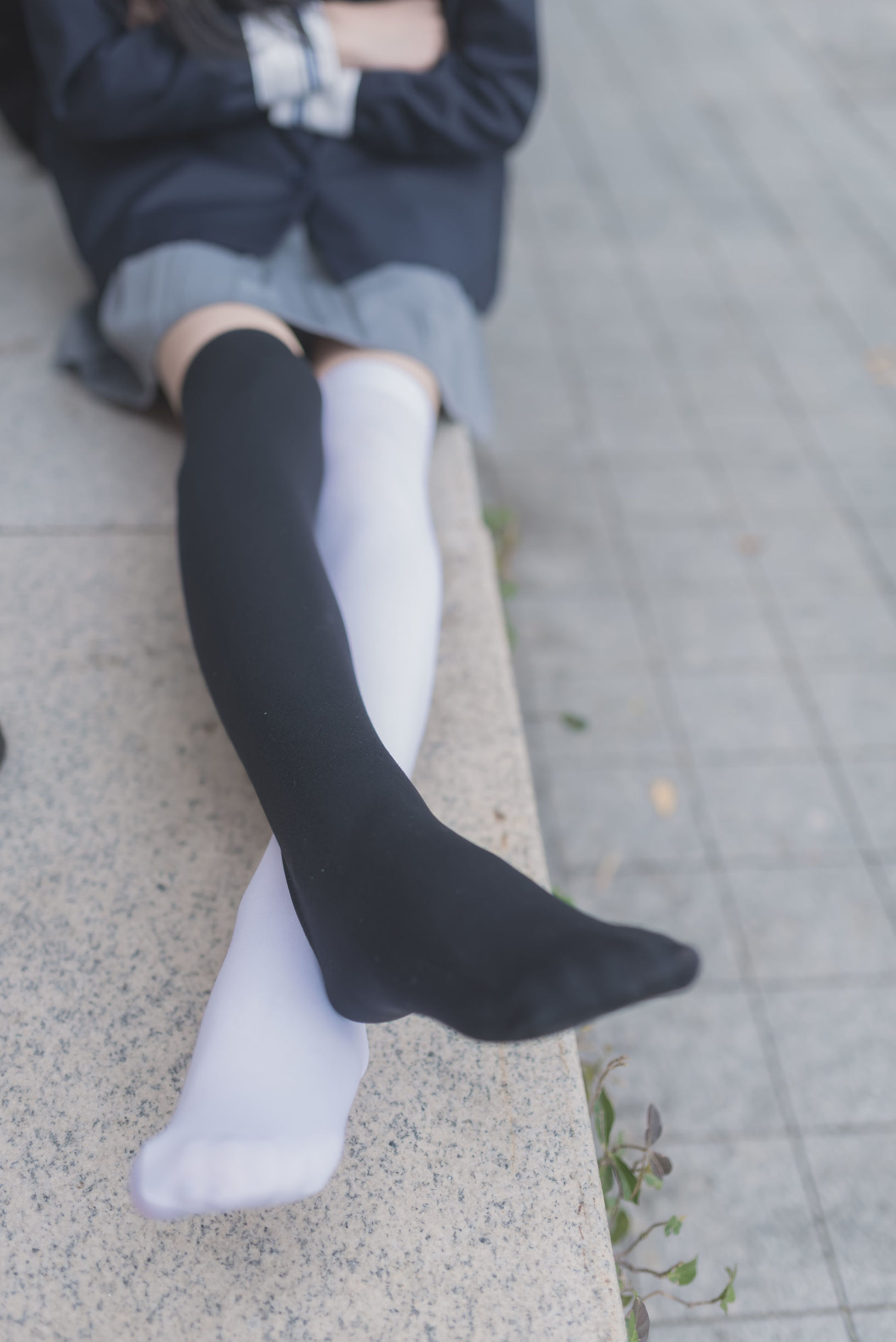 Wind Domain] No. 021: Schoolgirl Outdoor Black Silk 1
