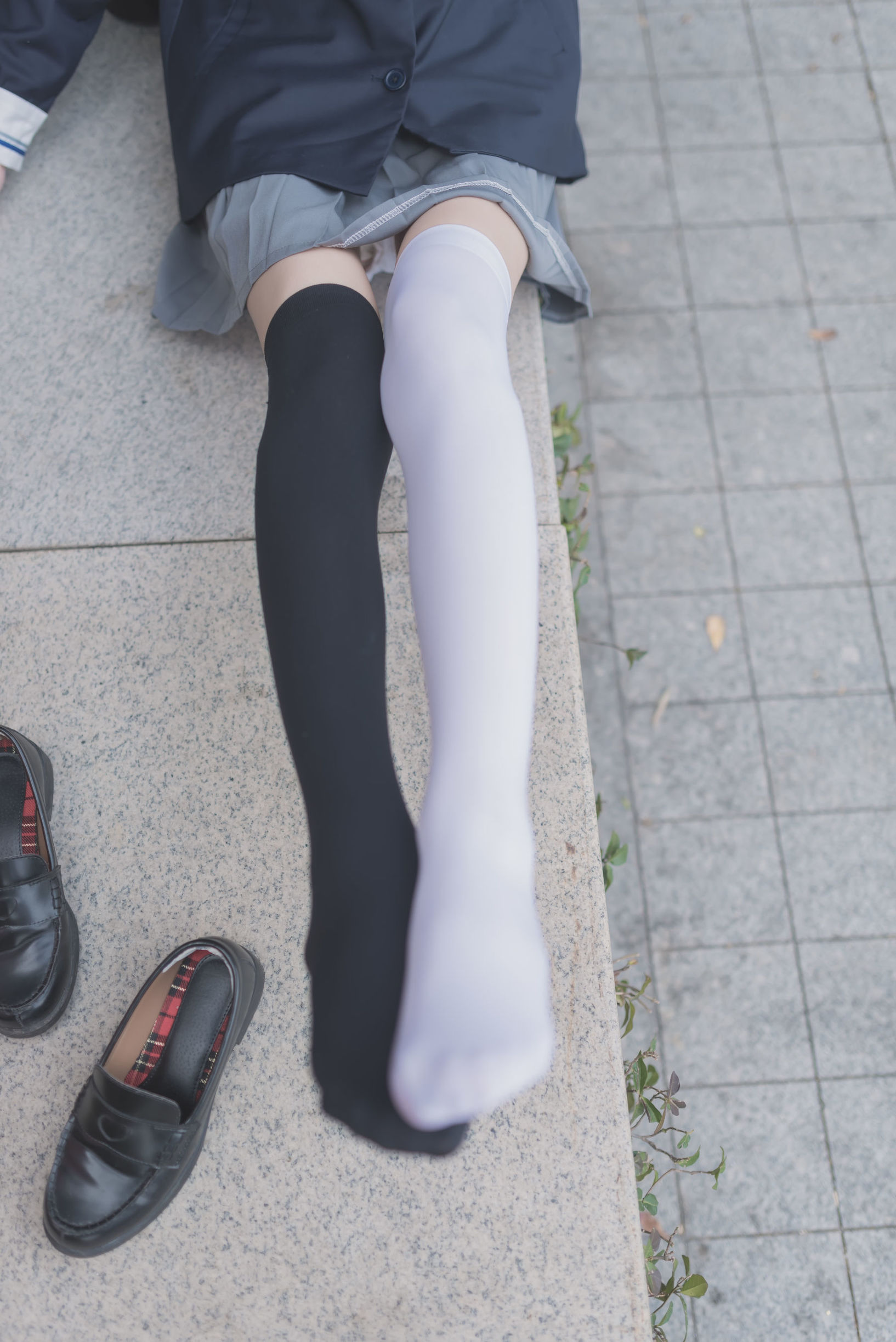 Wind Domain] No. 021: Schoolgirl Outdoor Black Silk 1