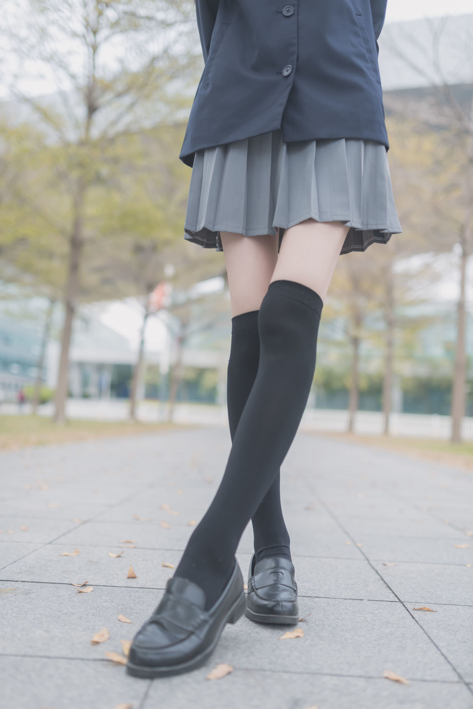 Wind Domain] No. 021: Schoolgirl Outdoor Black Silk 1