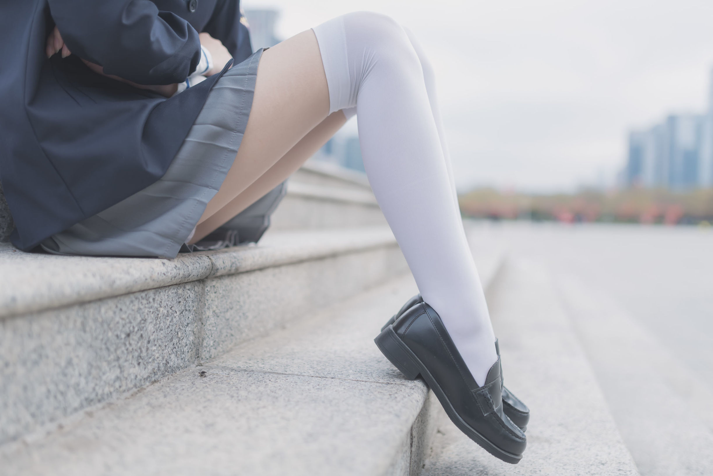 Wind Domain] No. 021: Schoolgirl Outdoor Black Silk 1