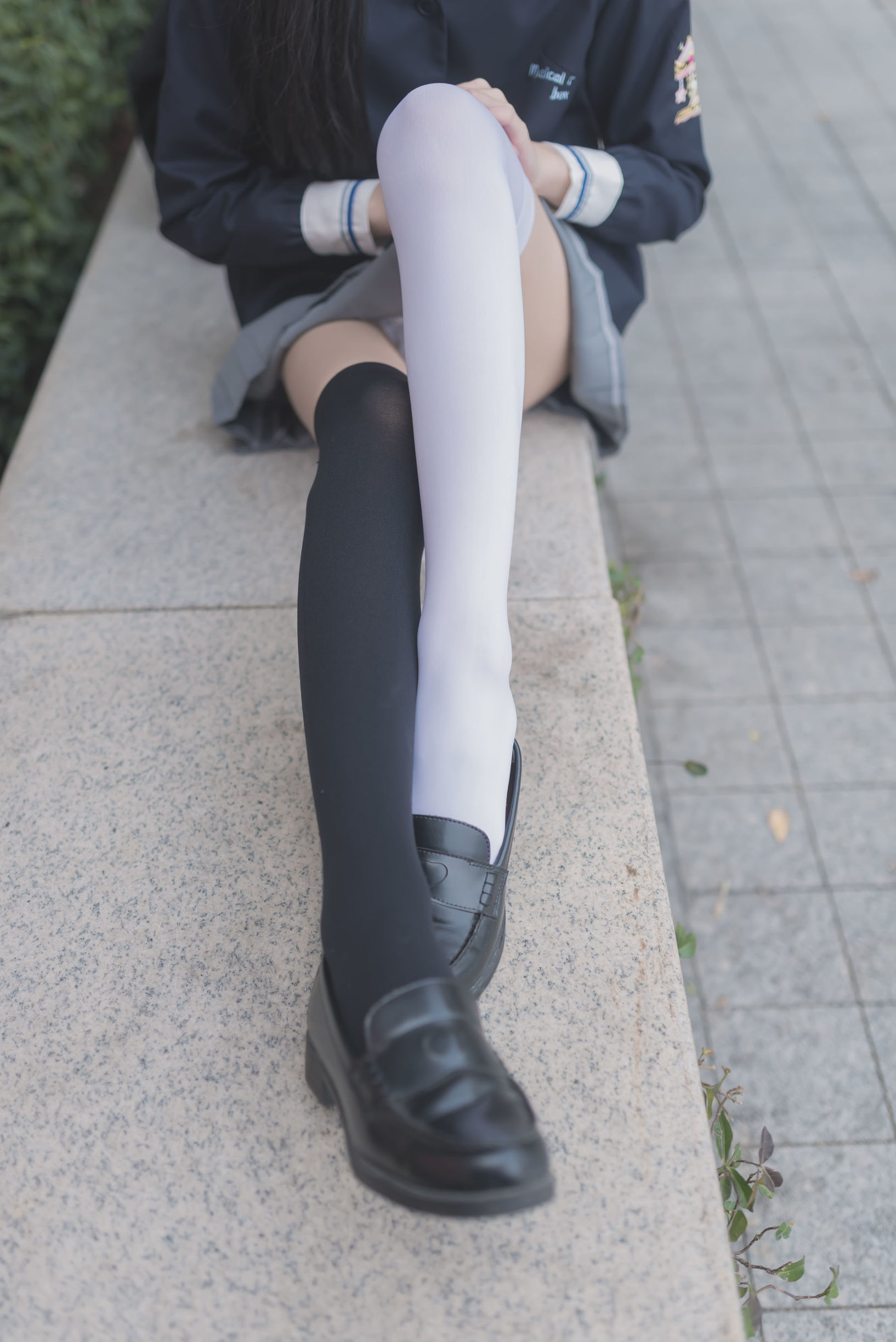 Wind Domain] No. 021: Schoolgirl Outdoor Black Silk 1