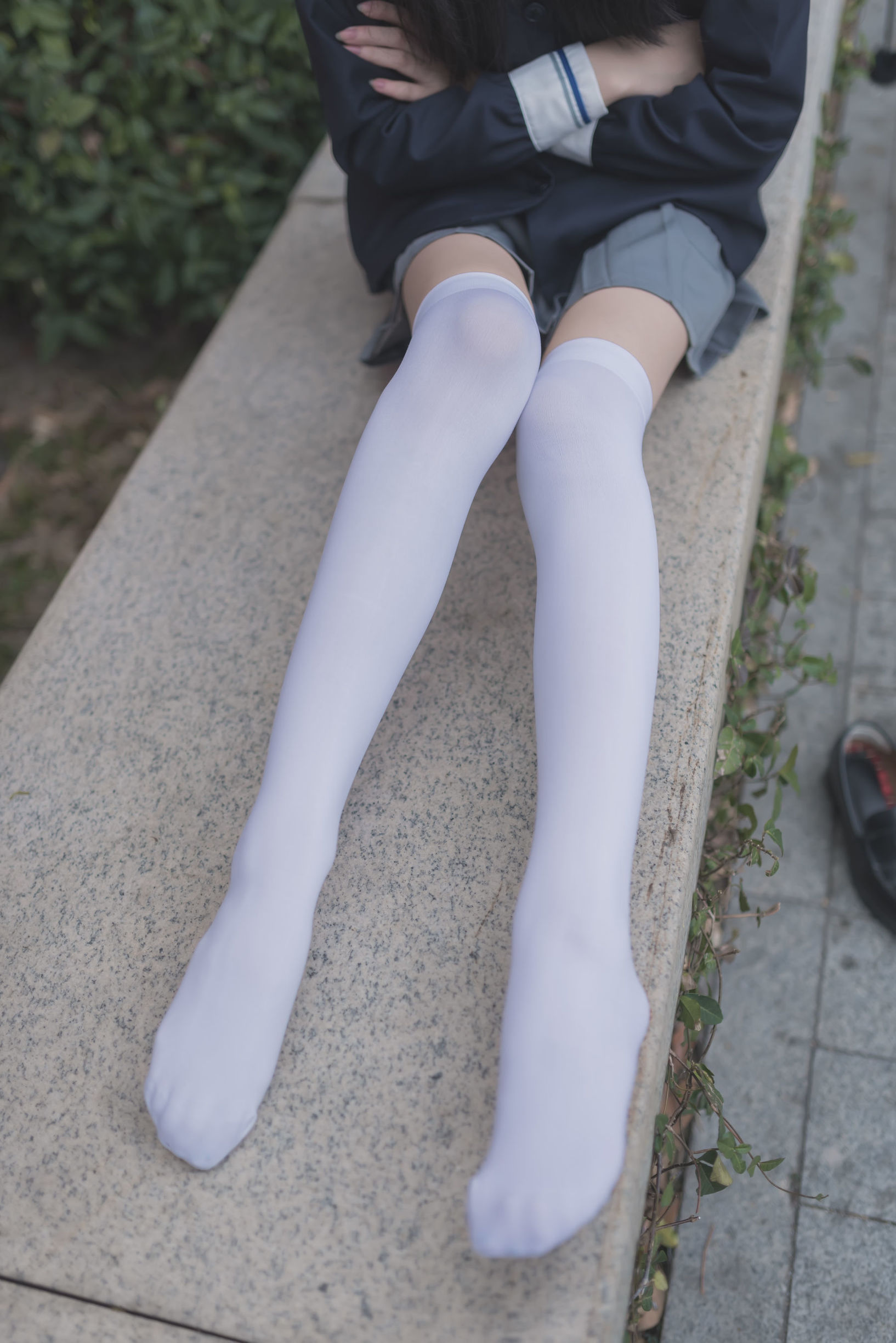 Wind Domain] No. 021: Schoolgirl Outdoor Black Silk 1