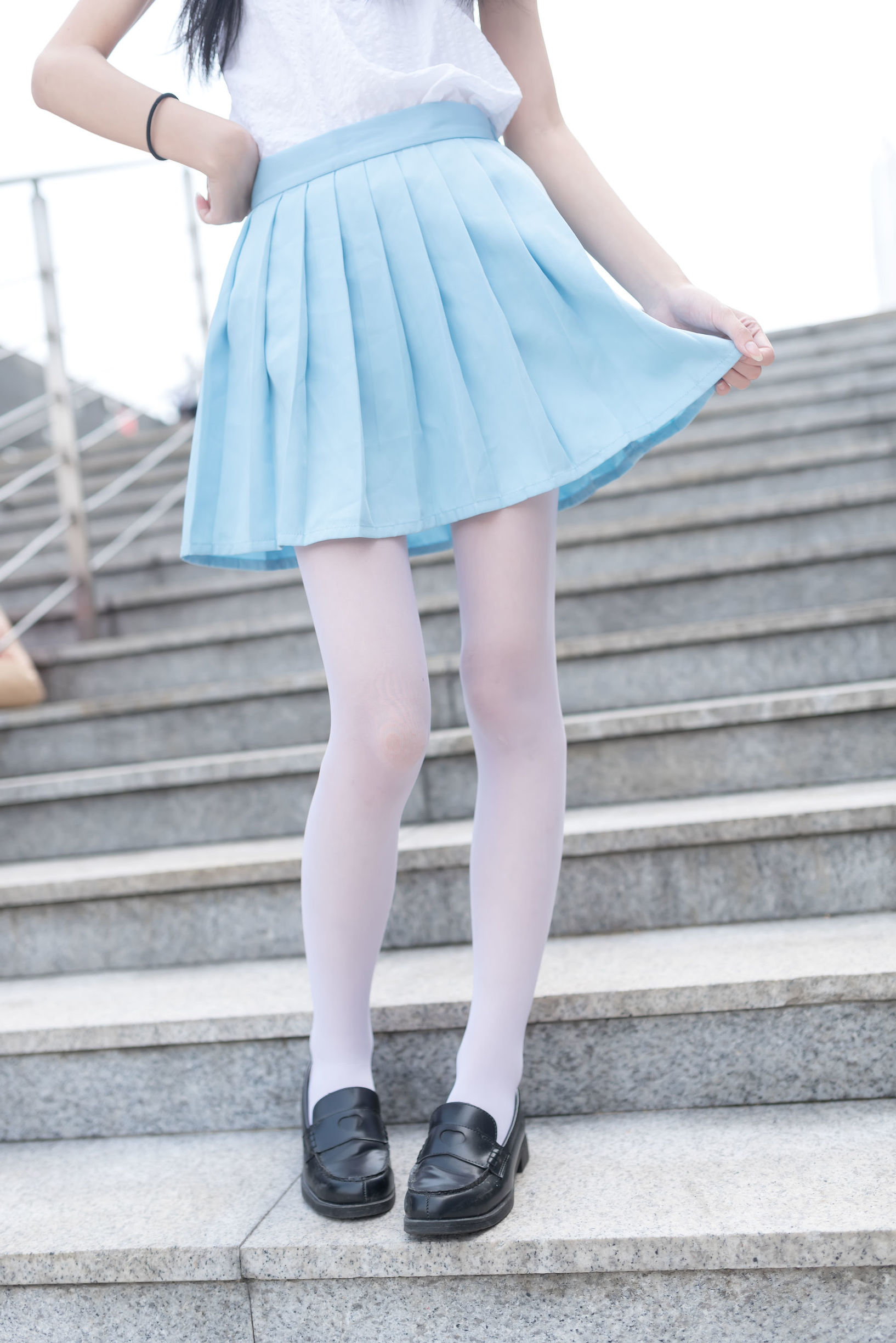 เฟิงจือเลิ่งอวี้] NO.028 สีน้ำเงินฝันร้ายผ้าไหมขาว