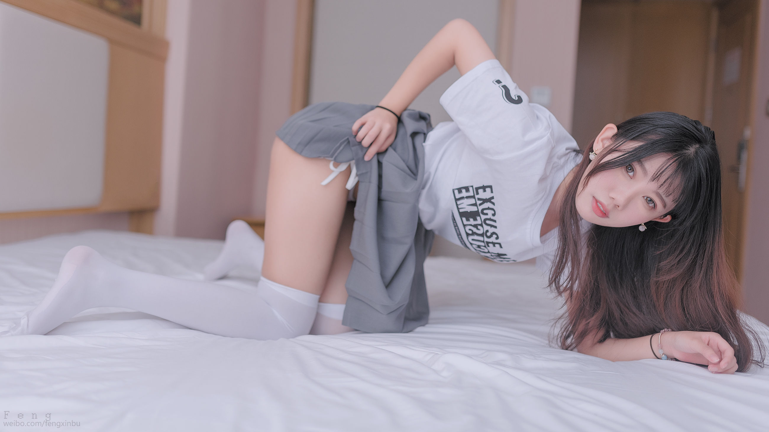 風の領域] NO.040 純真な女の子のセクシーな白いシルク