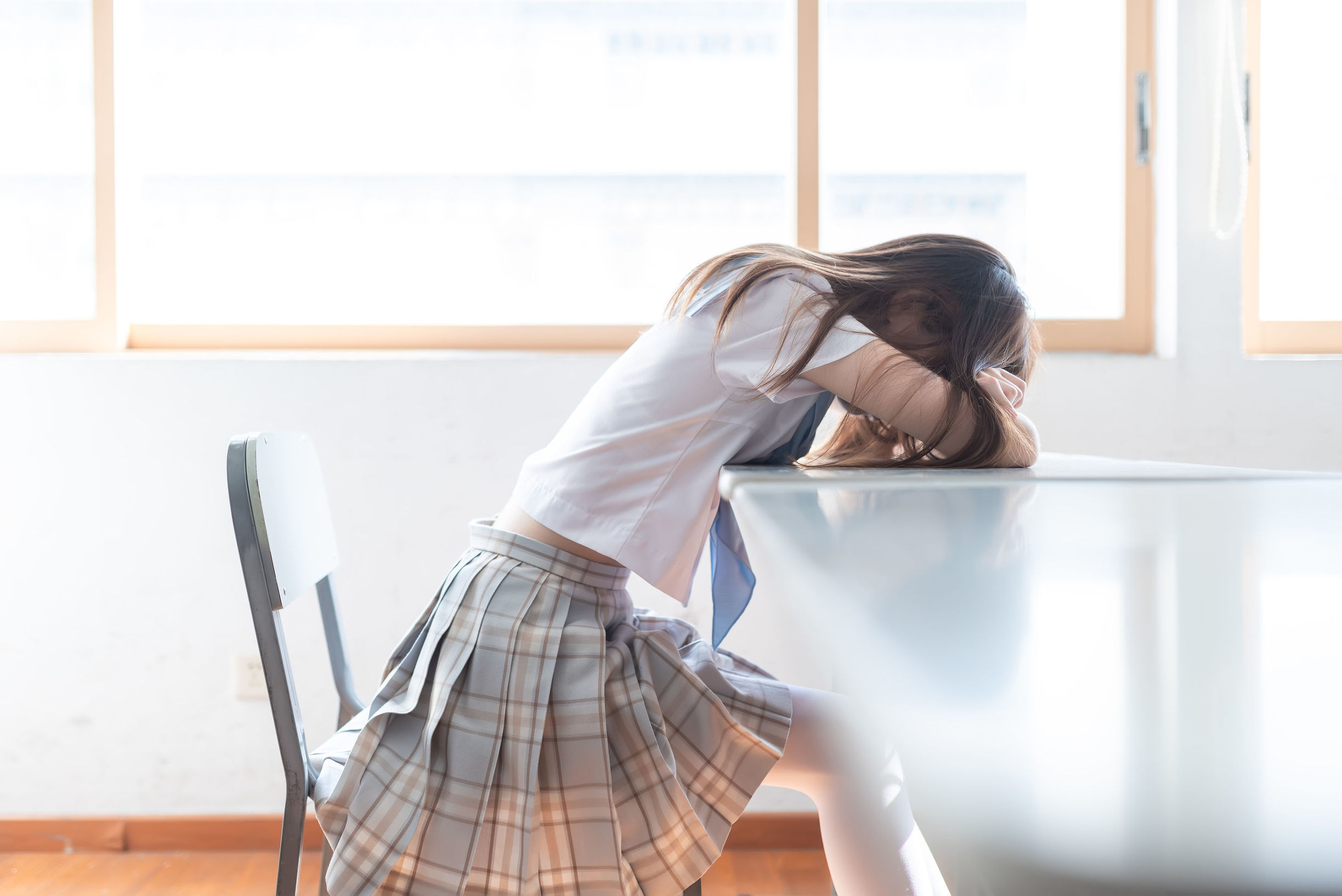 風の領域] NO.041 教室セーラー服白絹