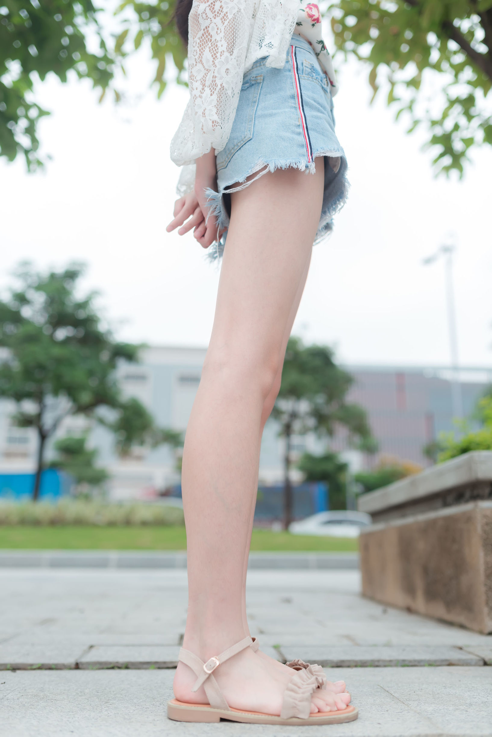 Realm of the Wind] No. 042: Bare Beautiful Legs Fresh Maiden Style Photobook