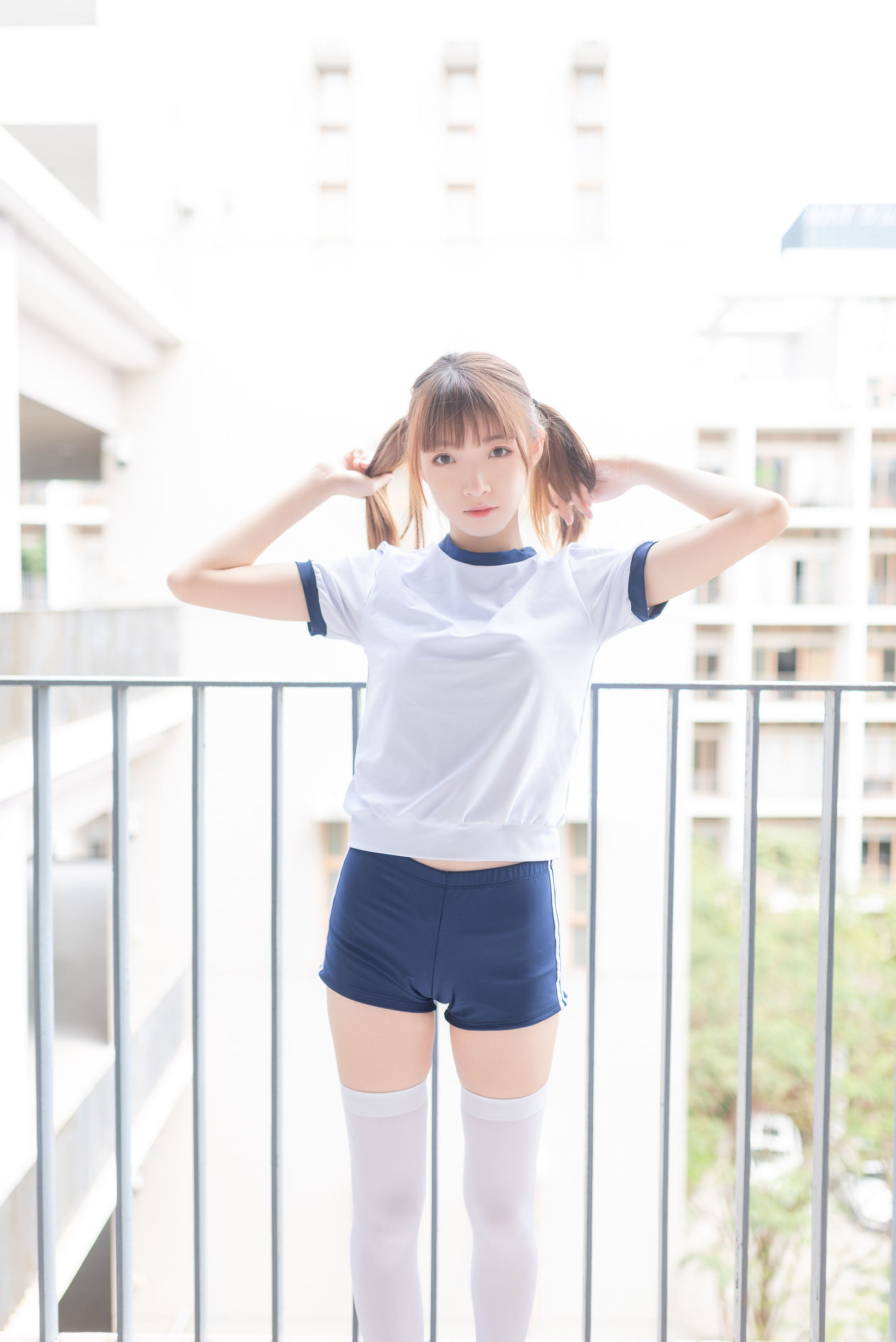 Realm of the Wind] No. 045 Fresh Gymnastics Uniform White Silk Girl Photo Collection