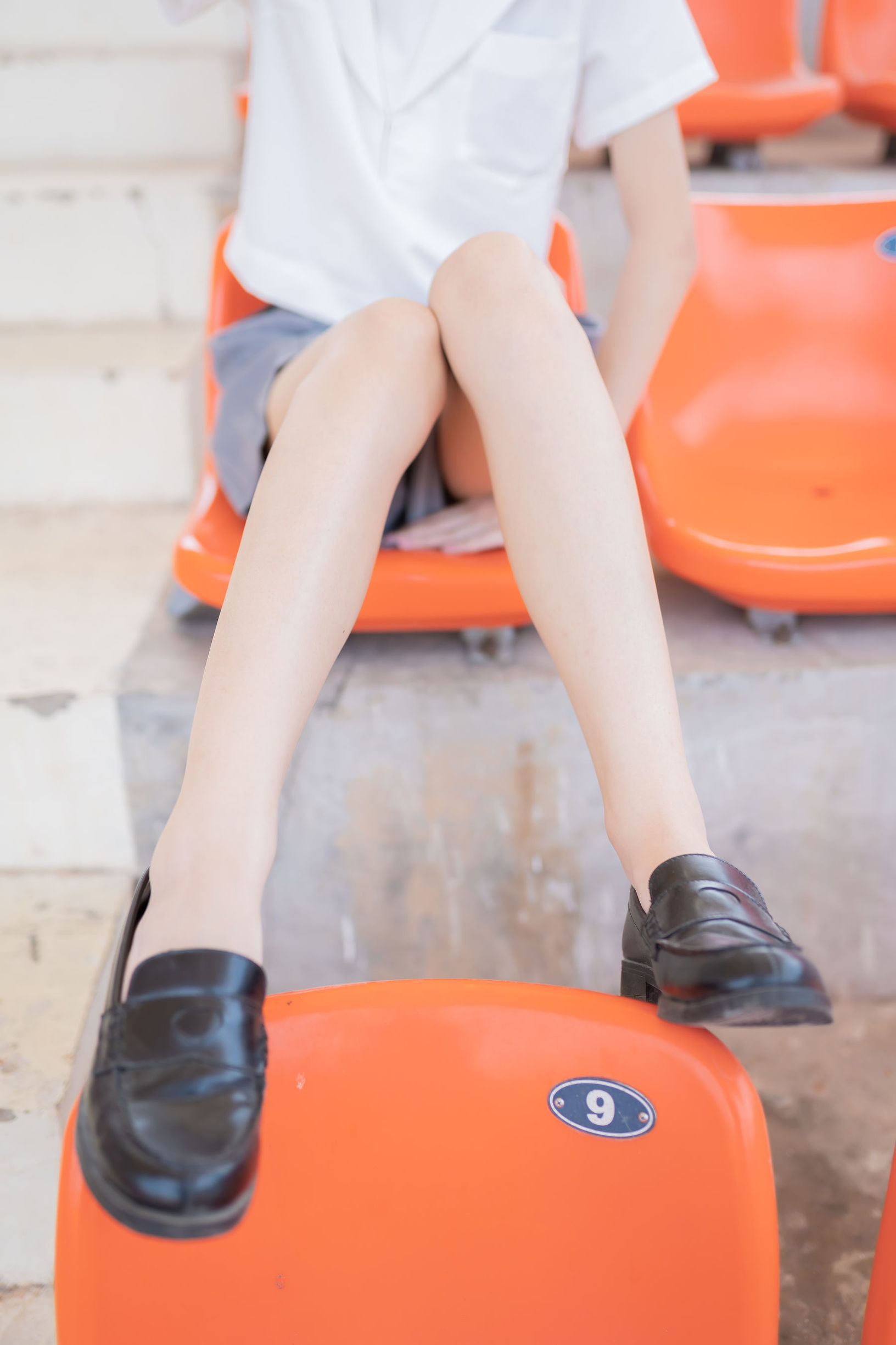 Phong Chi Linh Vực] NO.060 Sân vận động chân trần đẹp đùi
