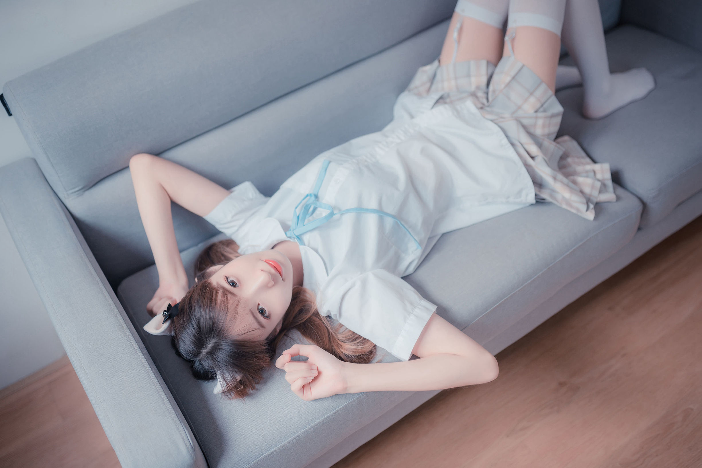 Feng Zhi Ling Yu] NO.065 Plaid Skirt Suspender White Silk