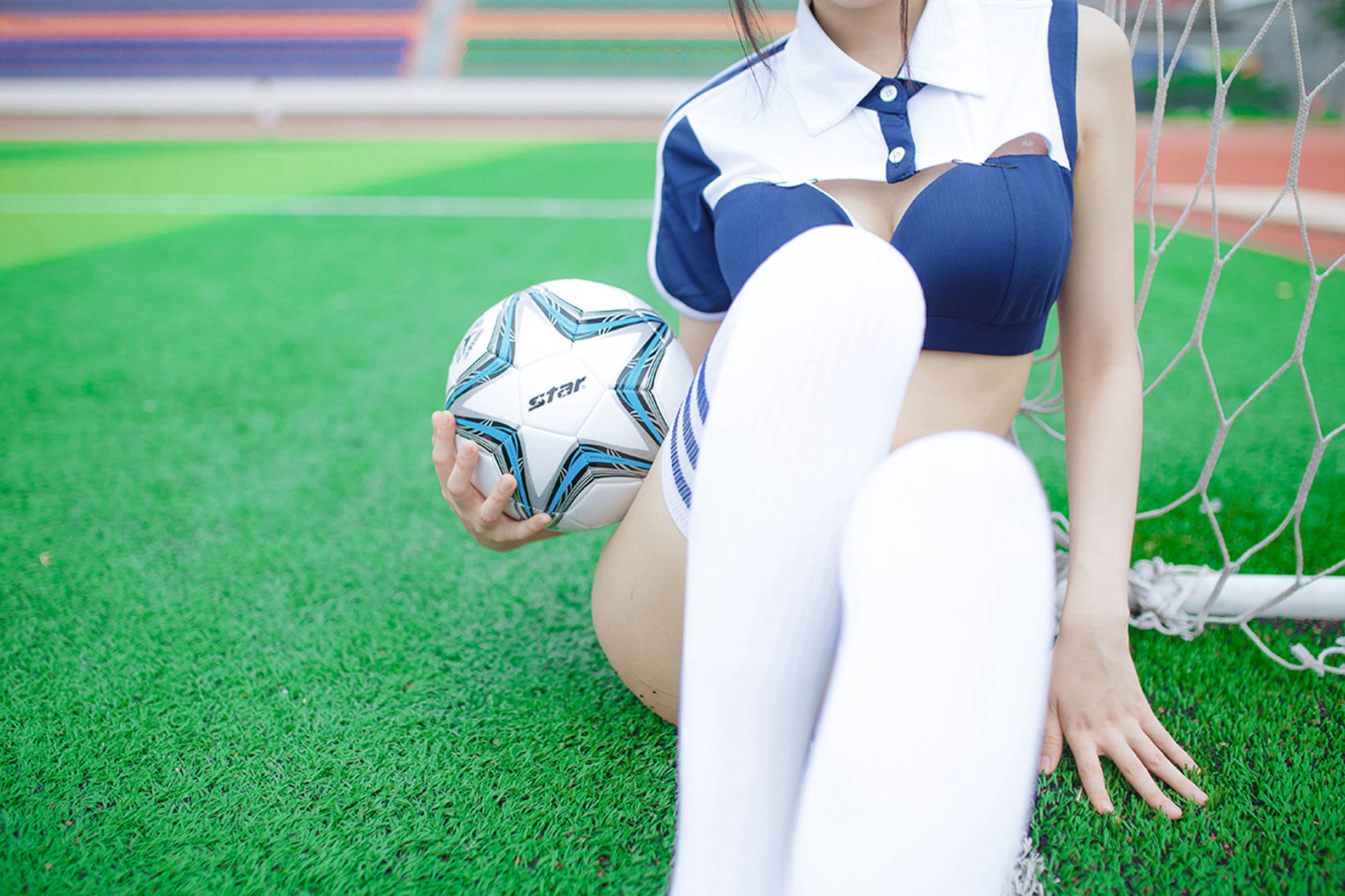 風の領域] NO.072 サッカー少女