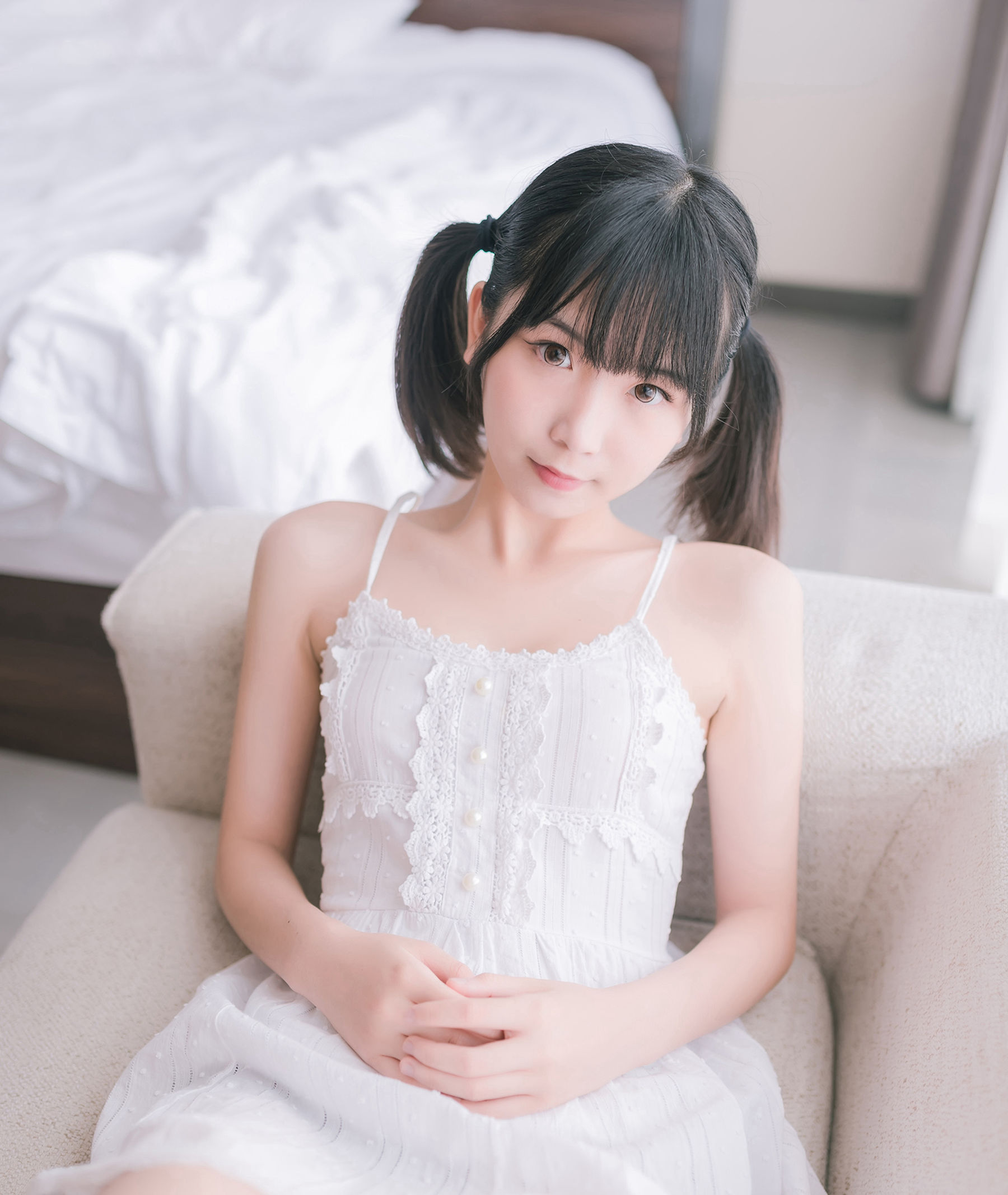 風の領域] No.083 清涼な少女の裸足
