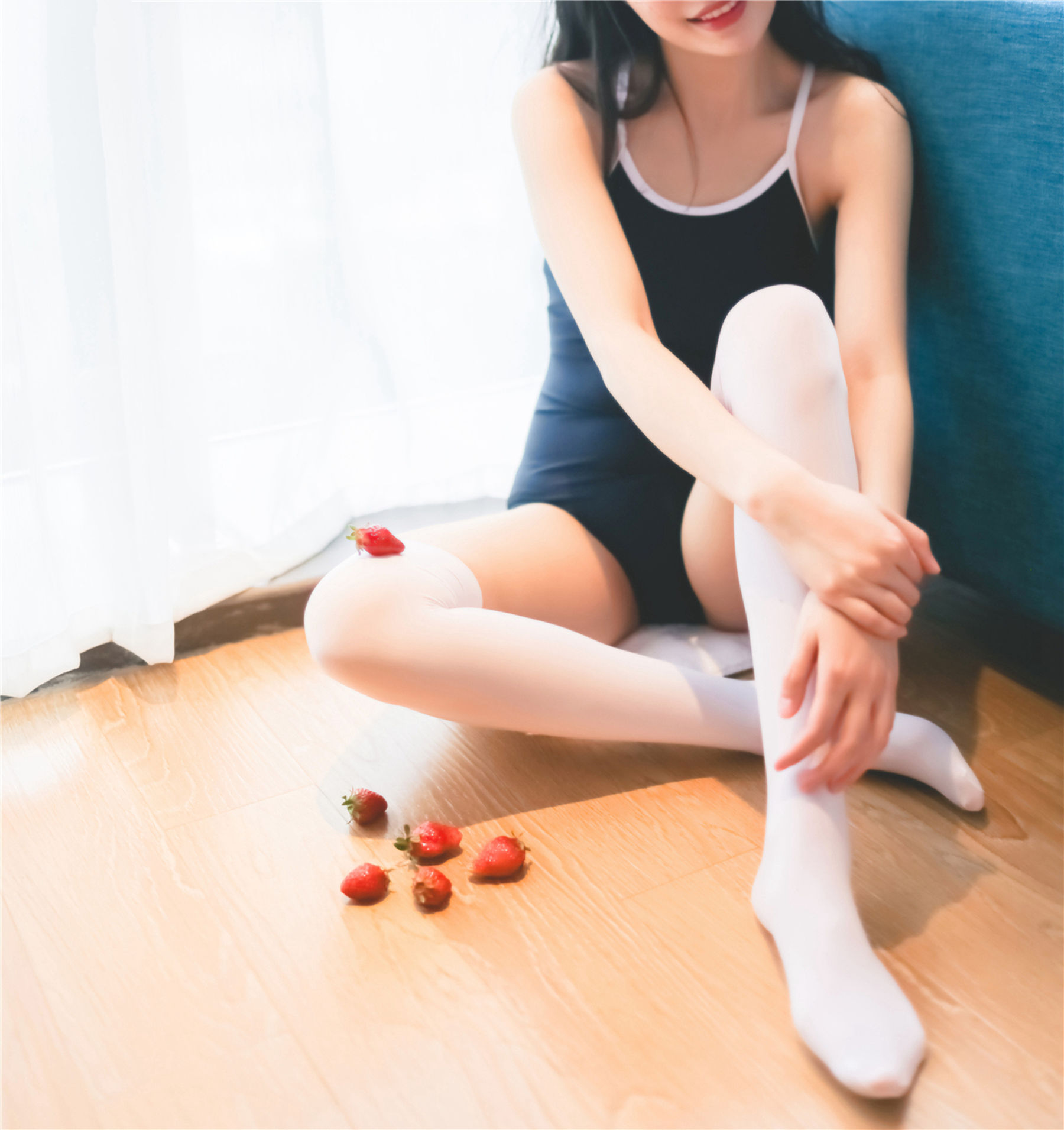 Phong Chi Linh Vực] NO.093 Bộ đồ bơi trường học màu xanh dương & Tất trắng