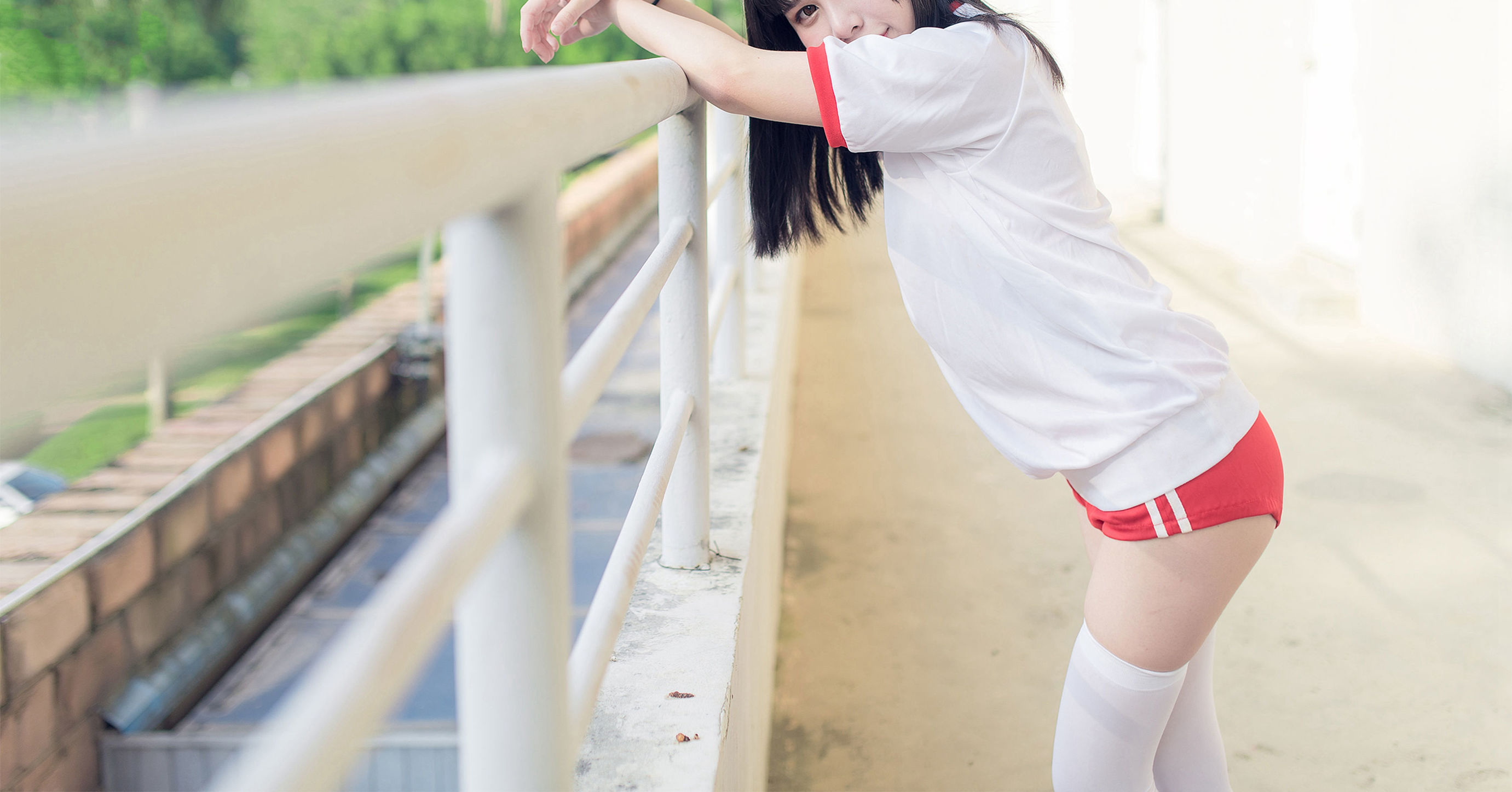 Wind's Domain] No. 112: The Girl in the White Silk Gymnastics Uniform on the Sports Field