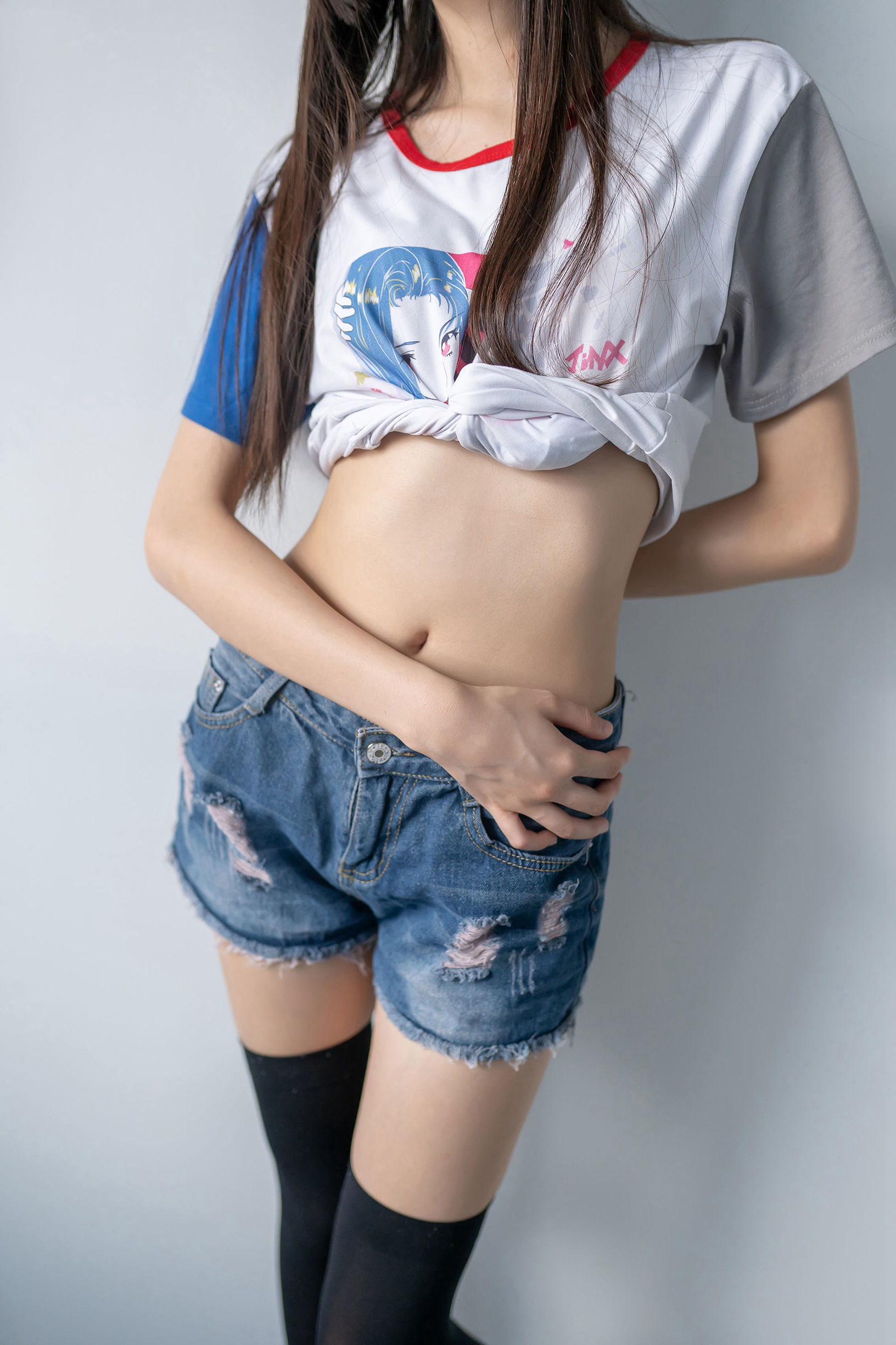 Domain of the Wind] No.113 Black Silk Denim Shorts with a Slender Waist