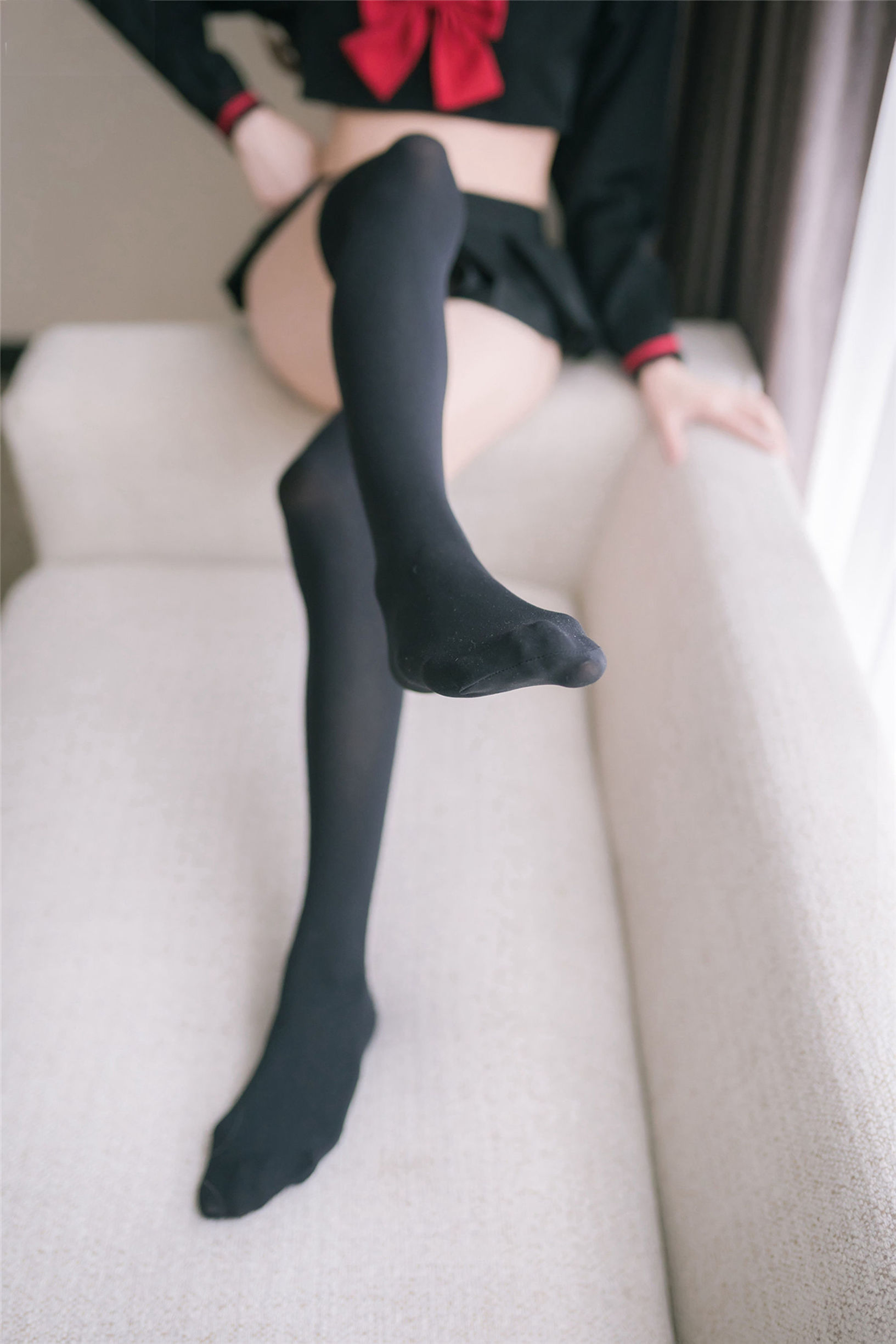 風の領域] NO.119 超短情趣制服 黒ストッキング 長脚