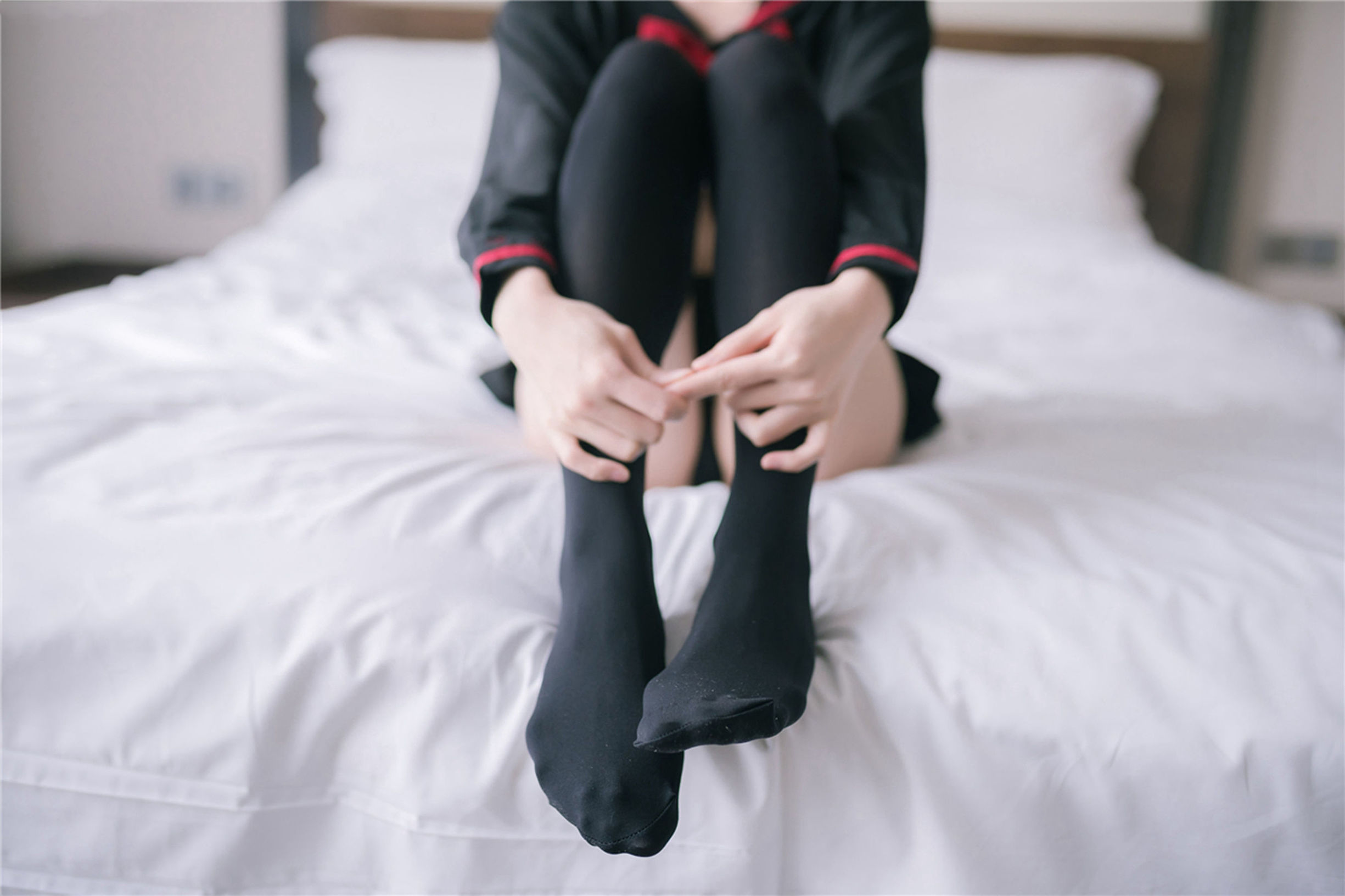 風の領域] NO.119 超短情趣制服 黒ストッキング 長脚
