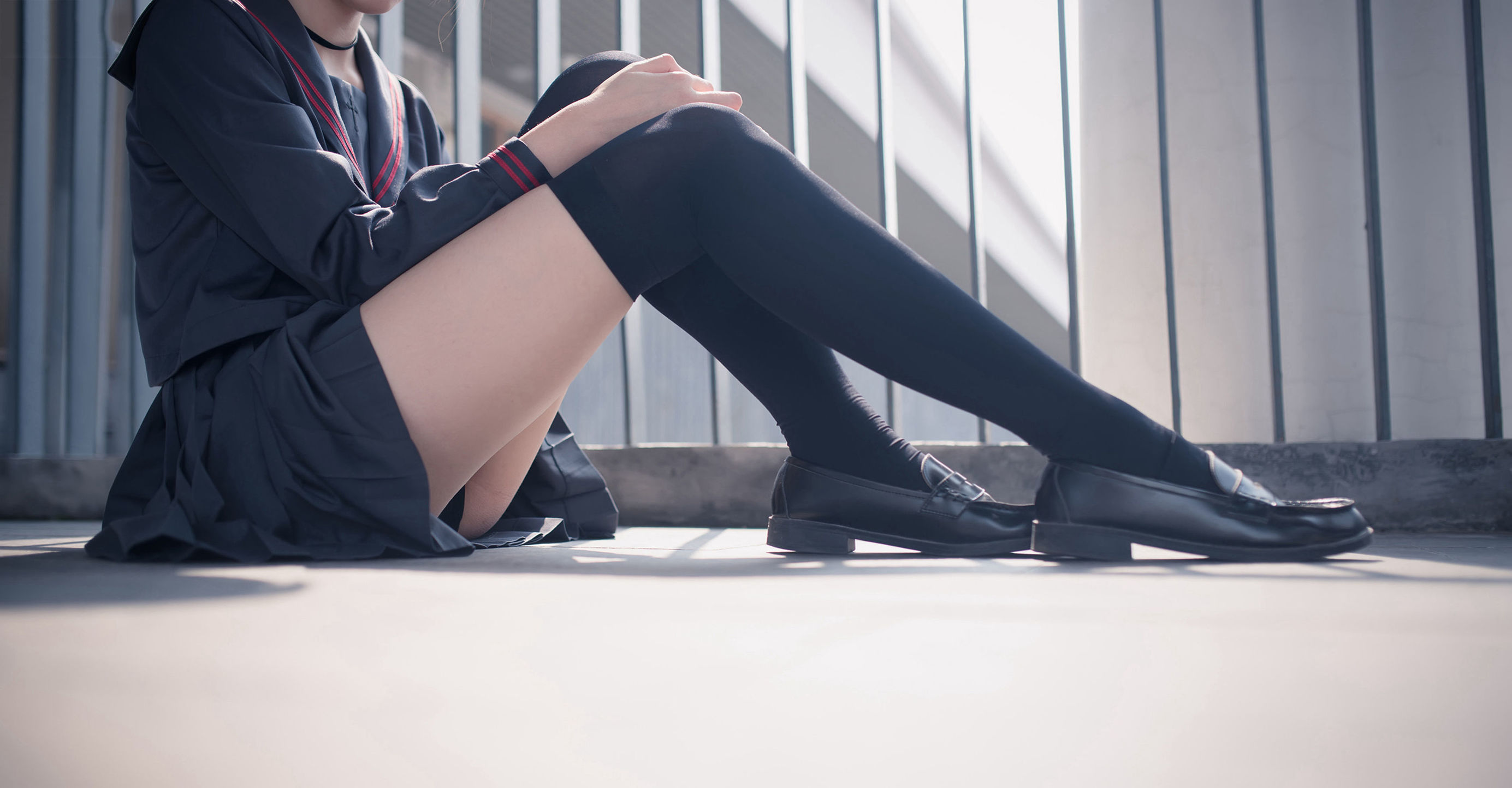 風之領域] NO.120 超短情趣制服黑絲長腿2