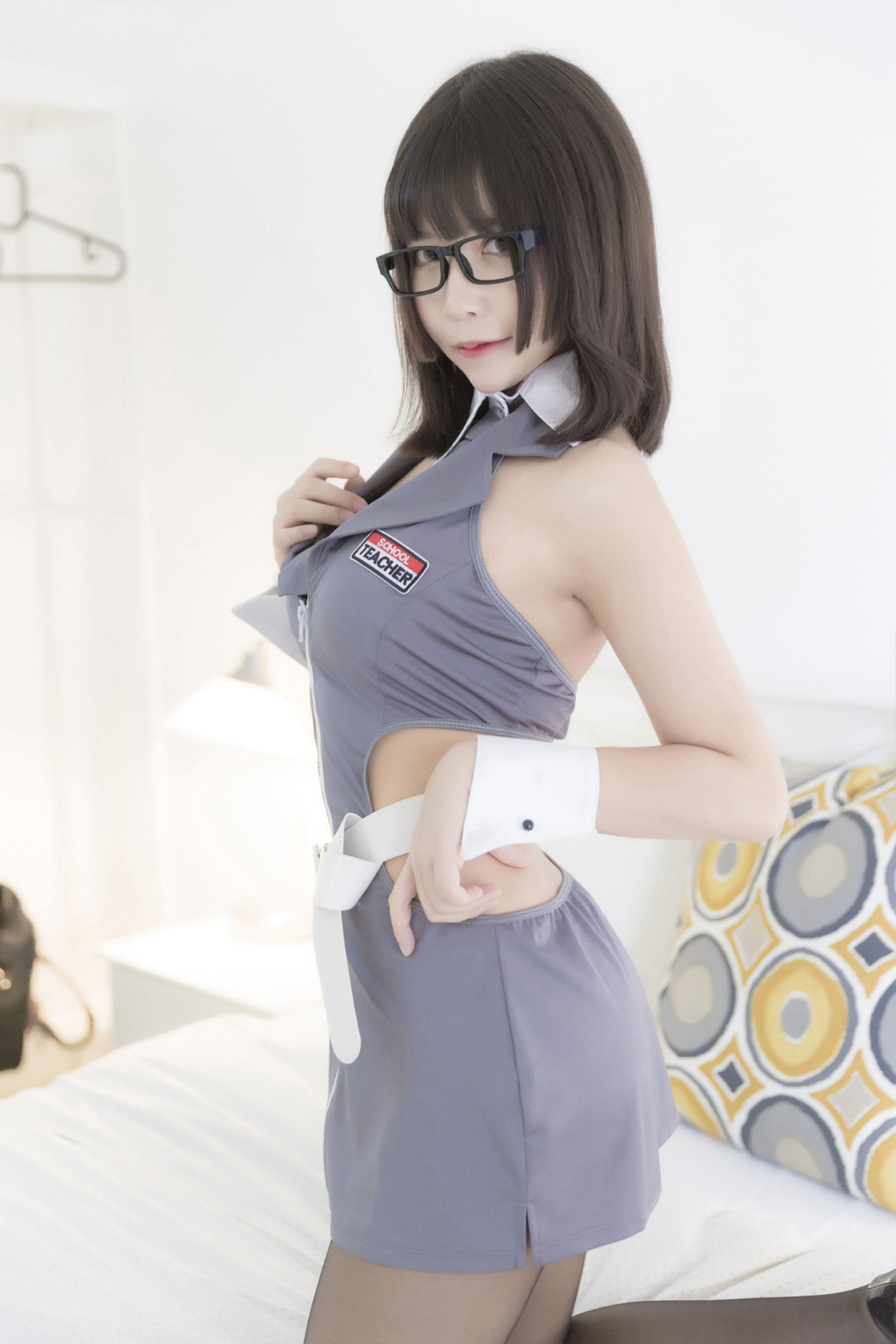 風の領域] No.122 セクシー制服の眼鏡の妹