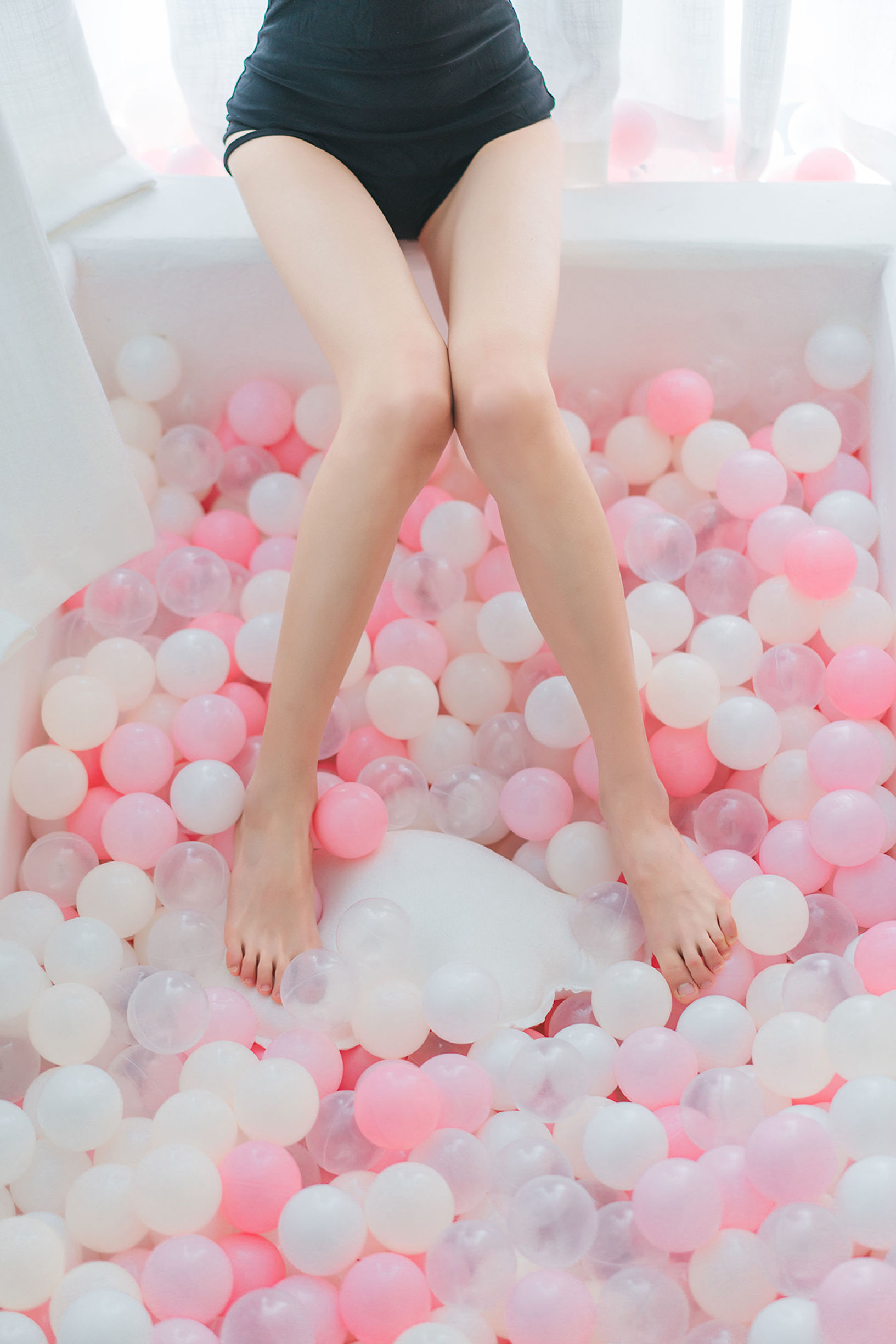 Phong Chi Lĩnh Vực] NO.141 Áo tắm liền mảnh sexy bãi biển