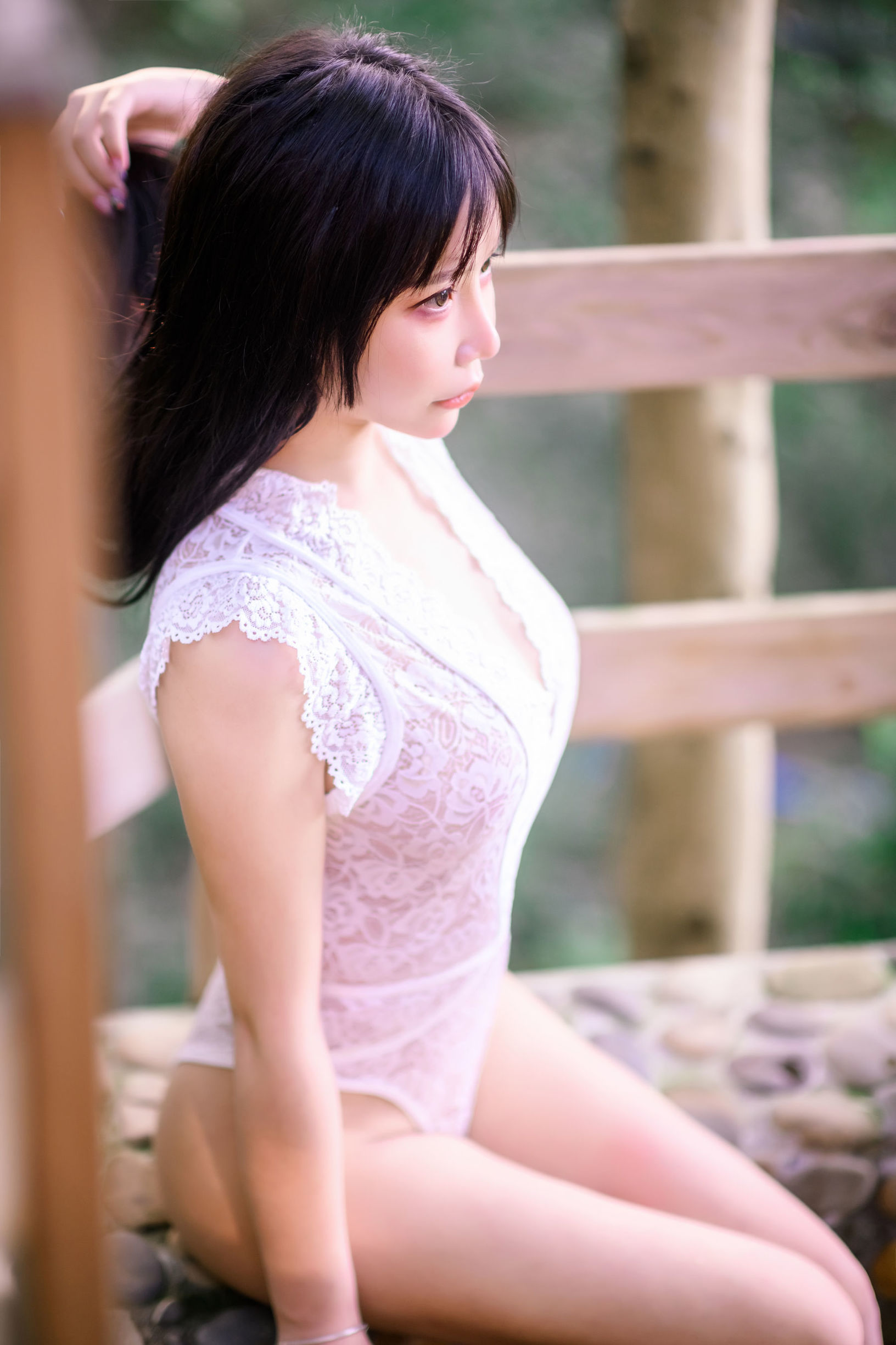 コスプレ福利] 二次元美少女がモクシアーを抱いて連れ去る - 屋外セクシー