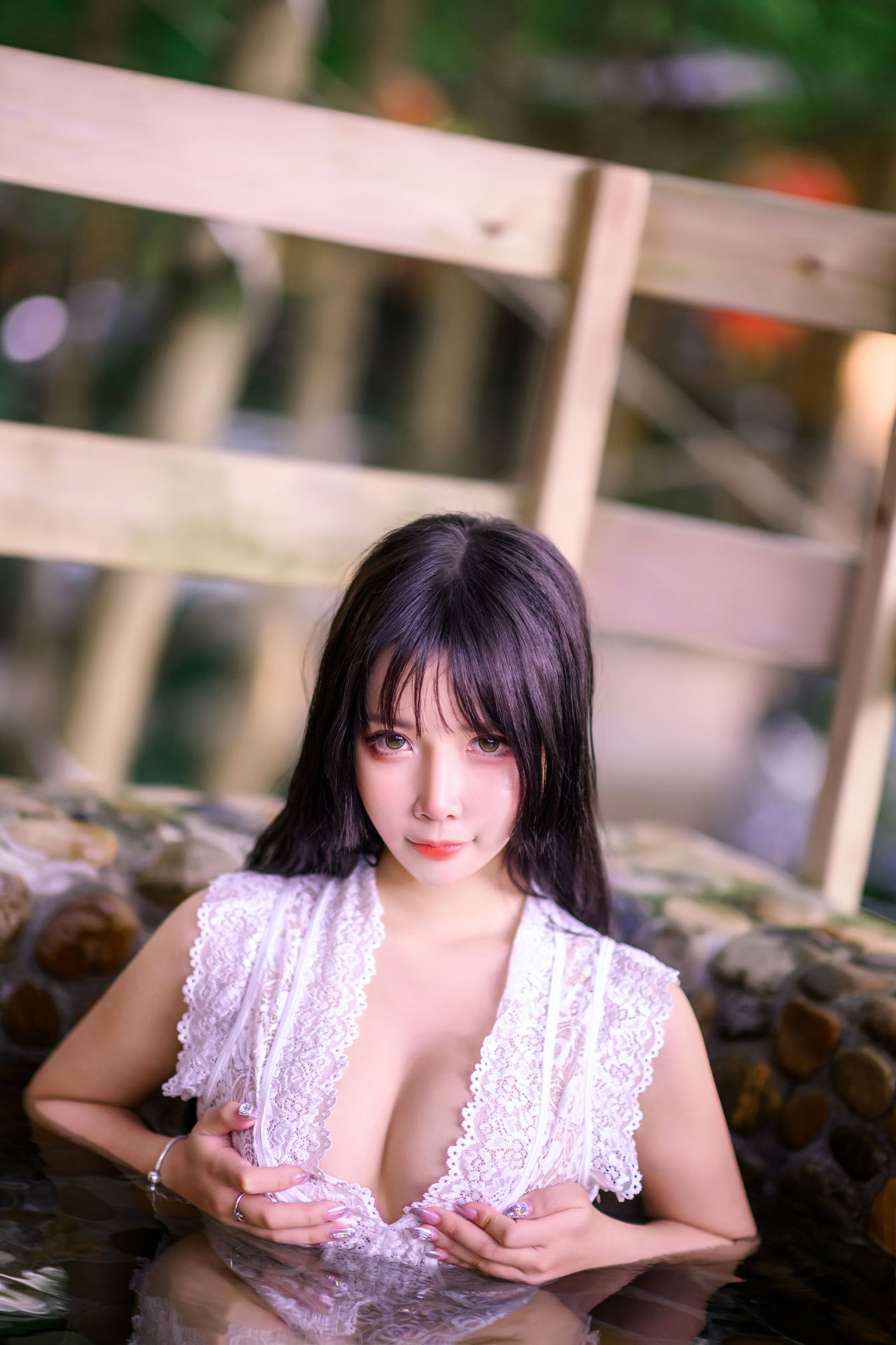 コスプレ福利] 二次元美少女がモクシアーを抱いて連れ去る - 屋外セクシー