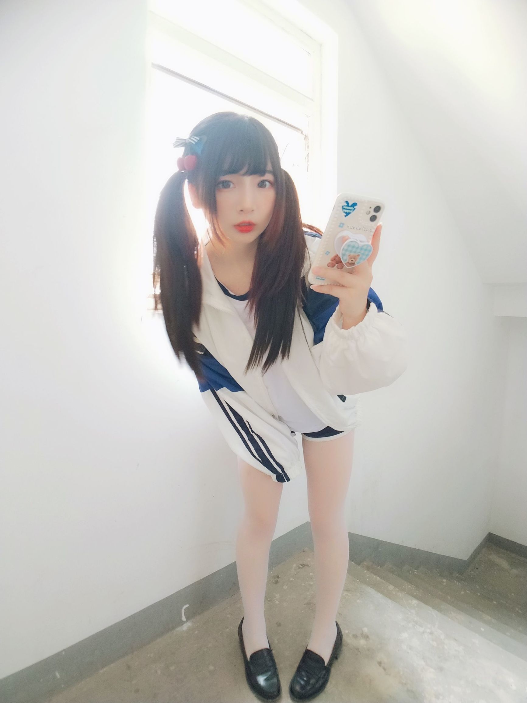 Cosplay Welfare] Two-Dimensional Beauty Furukawa Kagura - White Silk Gymnastics Sportswear