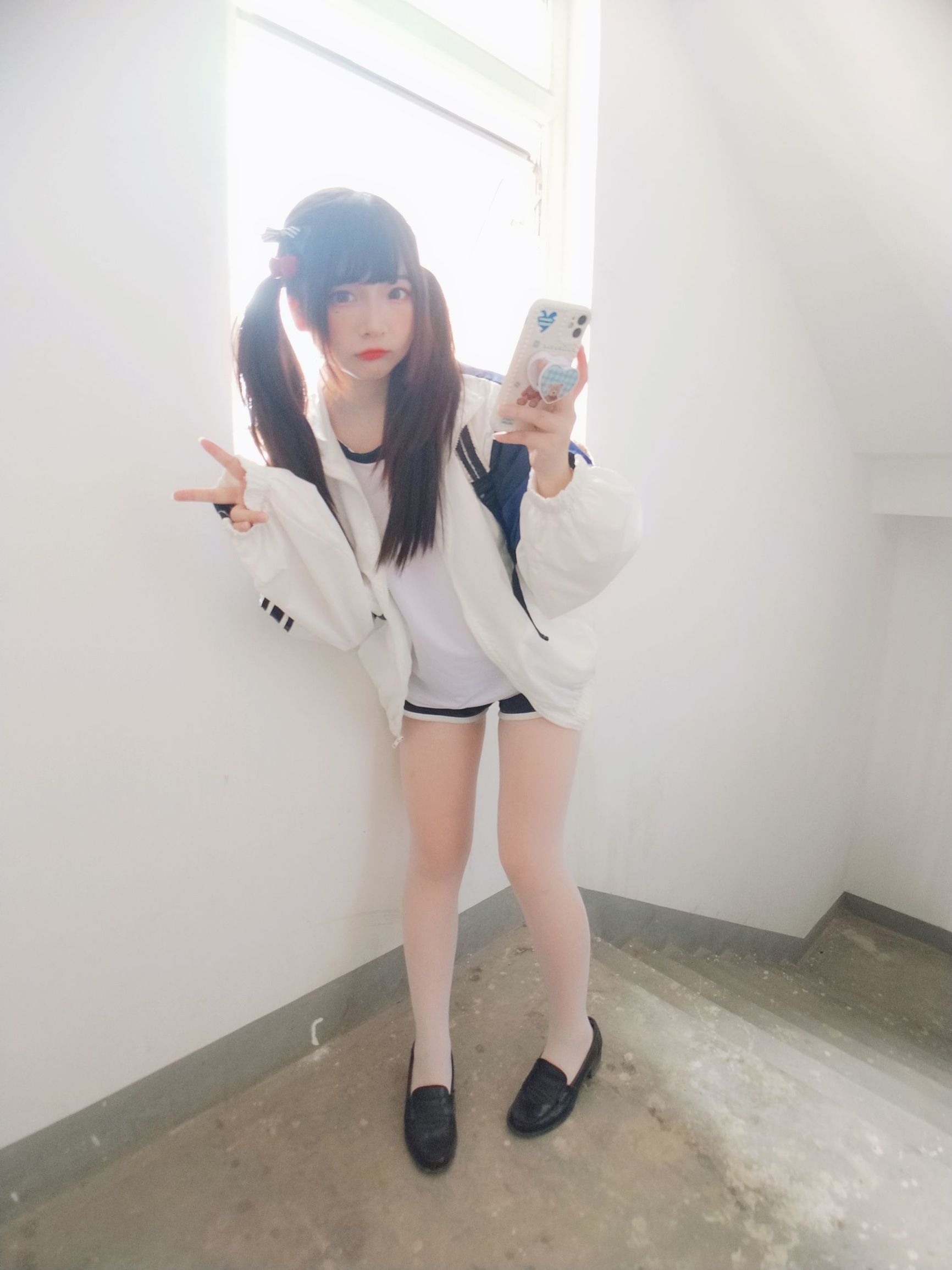 Cosplay Welfare] Two-Dimensional Beauty Furukawa Kagura - White Silk Gymnastics Sportswear