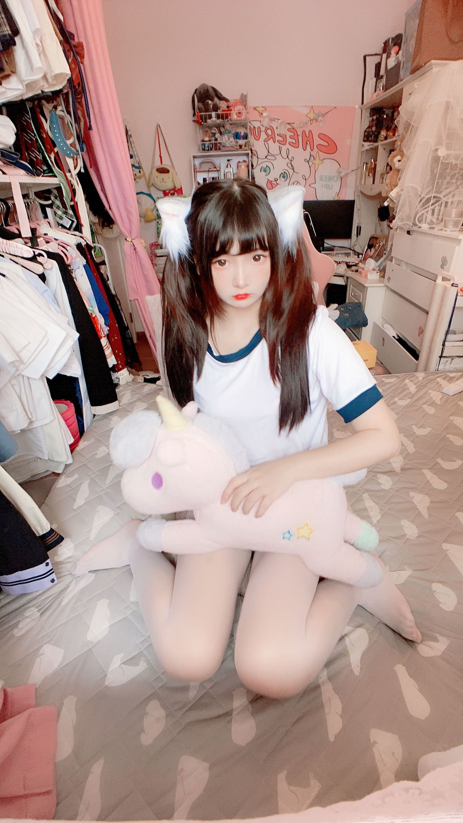 Cosplay Welfare] Two-Dimensional Beauty Furukawa Kagura - White Silk Gymnastics Sportswear