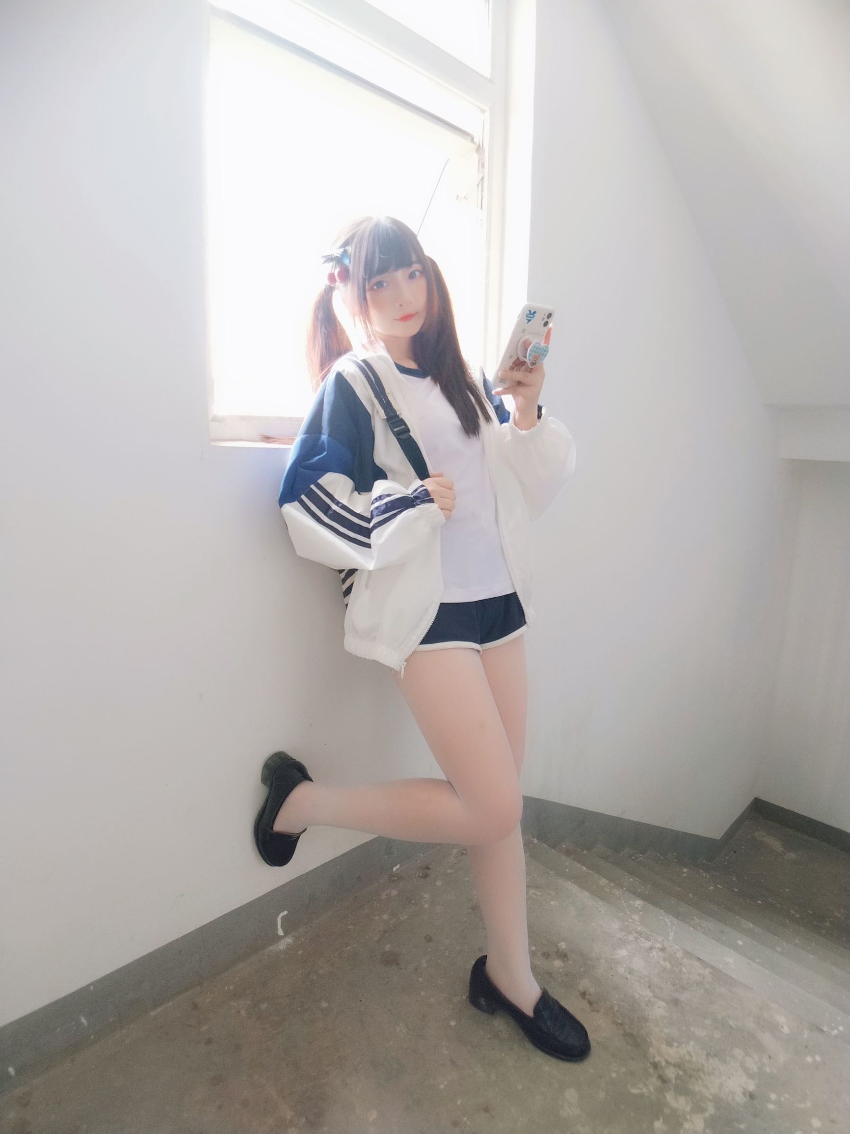 Cosplay Welfare] Two-Dimensional Beauty Furukawa Kagura - White Silk Gymnastics Sportswear