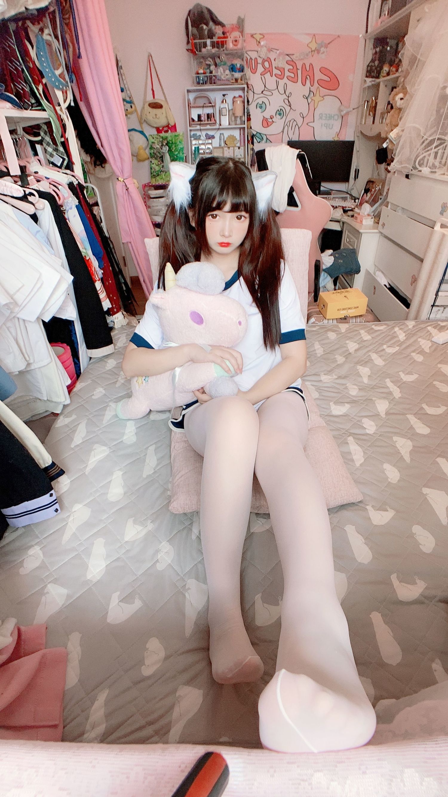 Cosplay Welfare] Two-Dimensional Beauty Furukawa Kagura - White Silk Gymnastics Sportswear