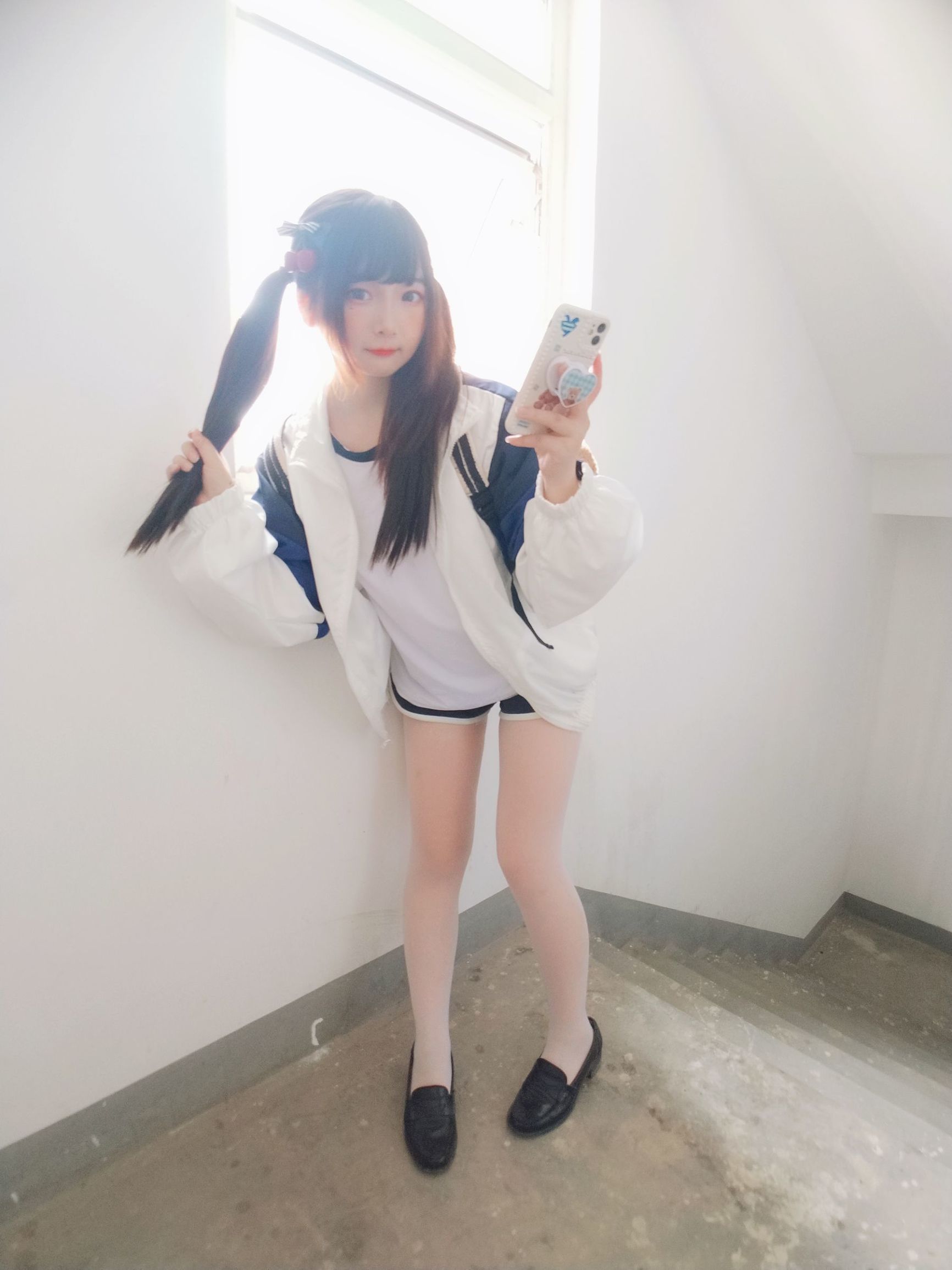 Cosplay Welfare] Two-Dimensional Beauty Furukawa Kagura - White Silk Gymnastics Sportswear
