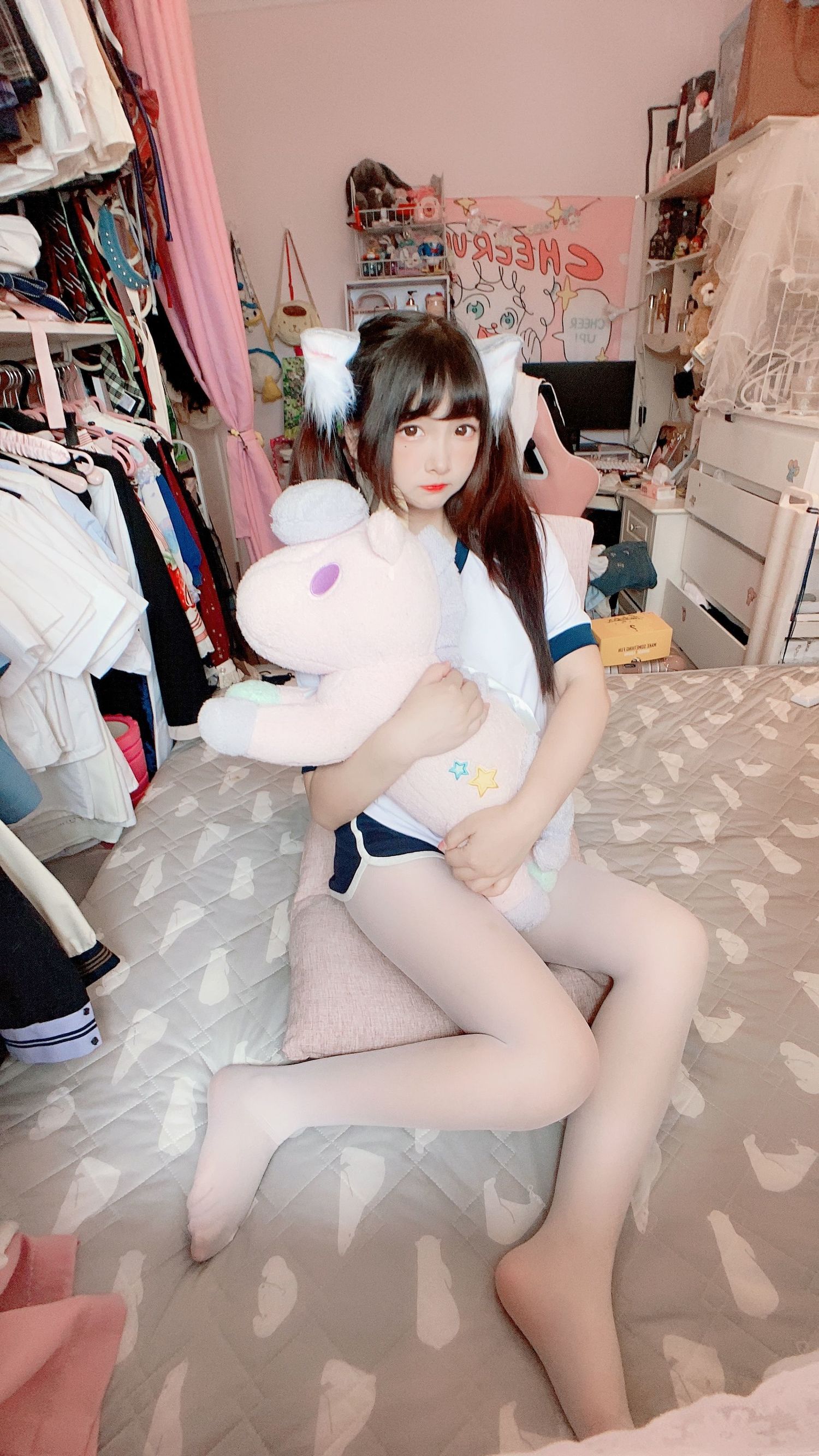Cosplay Welfare] Two-Dimensional Beauty Furukawa Kagura - White Silk Gymnastics Sportswear