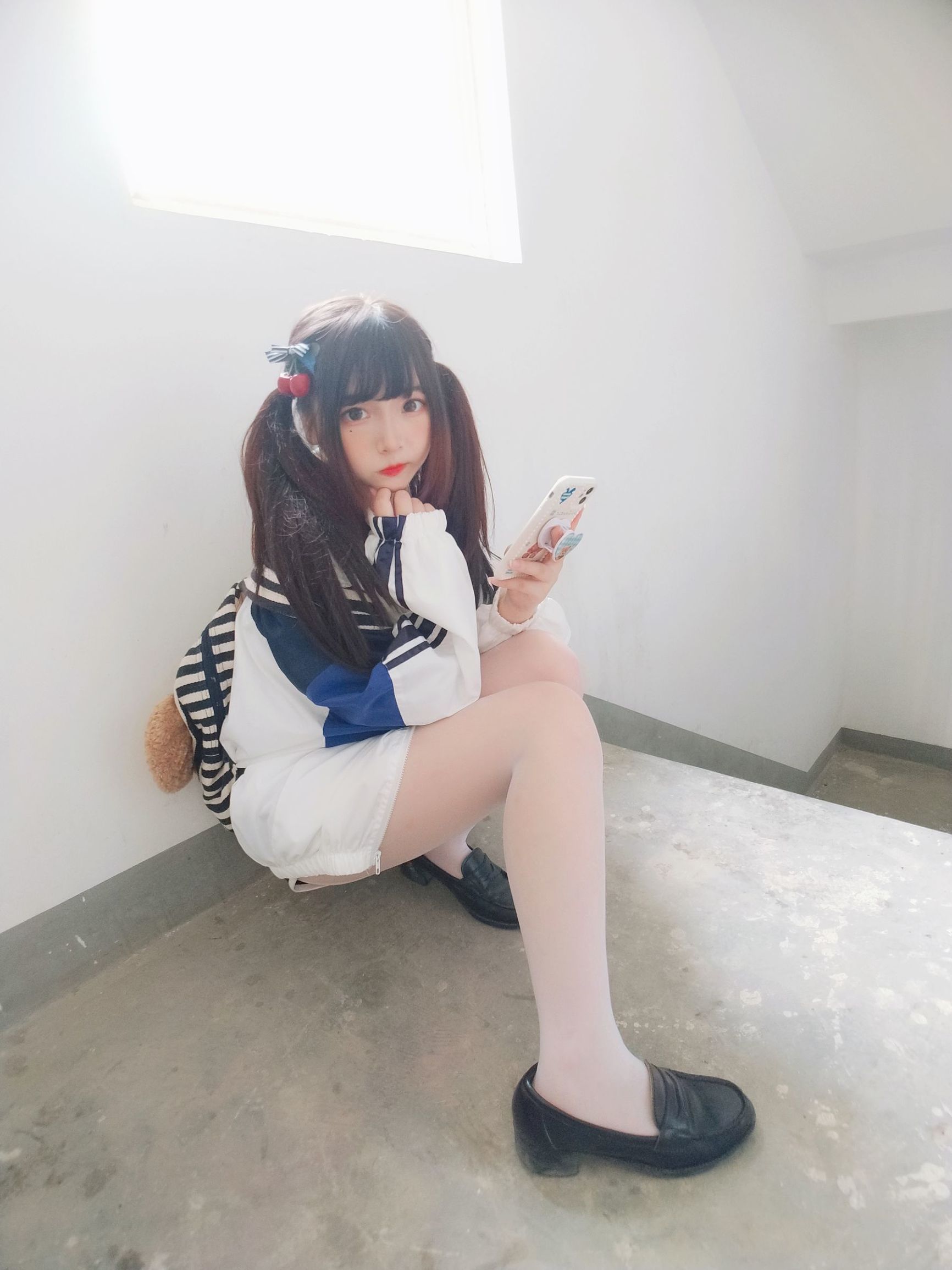 COS福利] 二次元美女古川神樂 - 白絲體操運動服