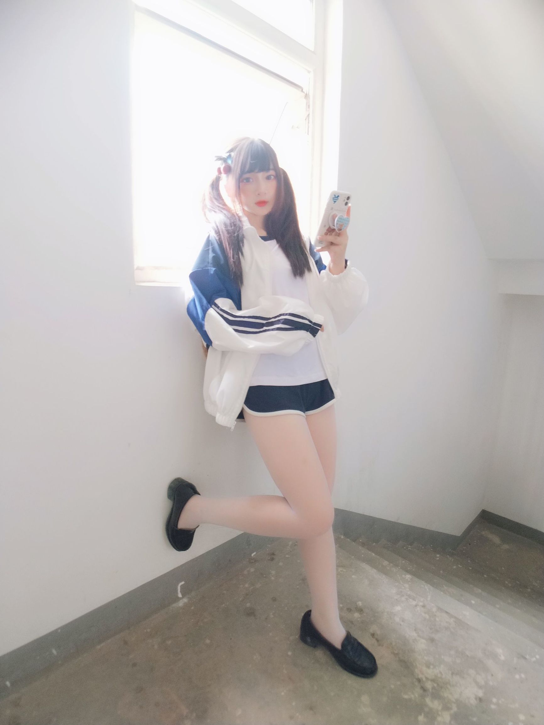Cosplay Welfare] Two-Dimensional Beauty Furukawa Kagura - White Silk Gymnastics Sportswear