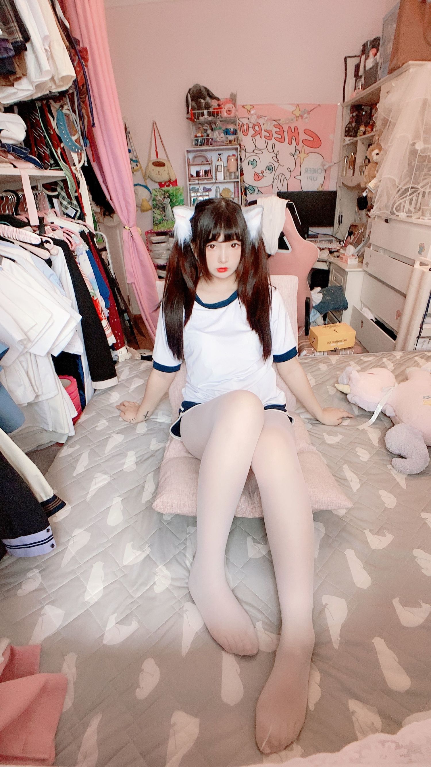 Cosplay Welfare] Two-Dimensional Beauty Furukawa Kagura - White Silk Gymnastics Sportswear