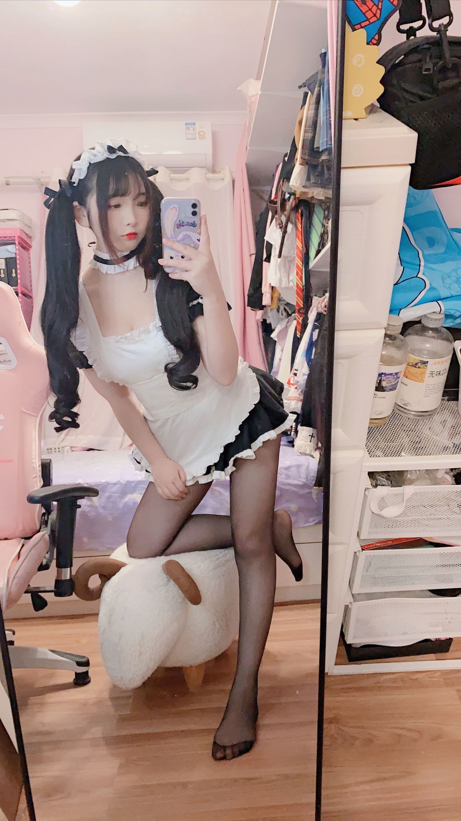 COS Phúc lợi] Mỹ nhân 2D Furukawa Kagura - Nữ hầu mặc tất đen