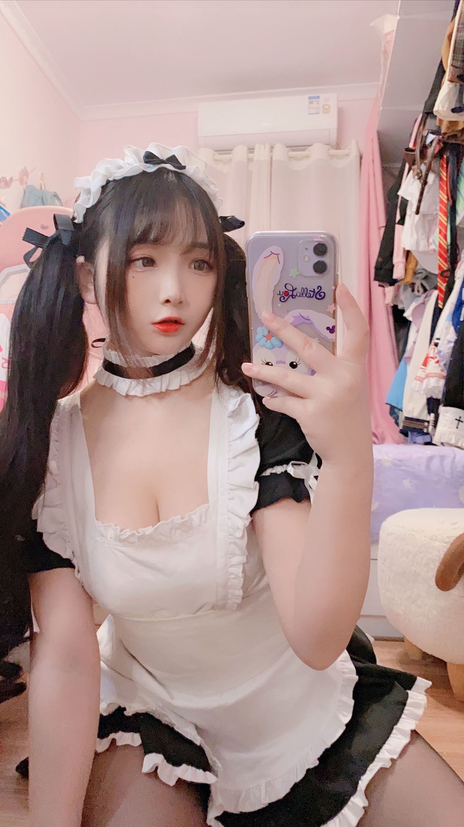 COS Phúc lợi] Mỹ nhân 2D Furukawa Kagura - Nữ hầu mặc tất đen