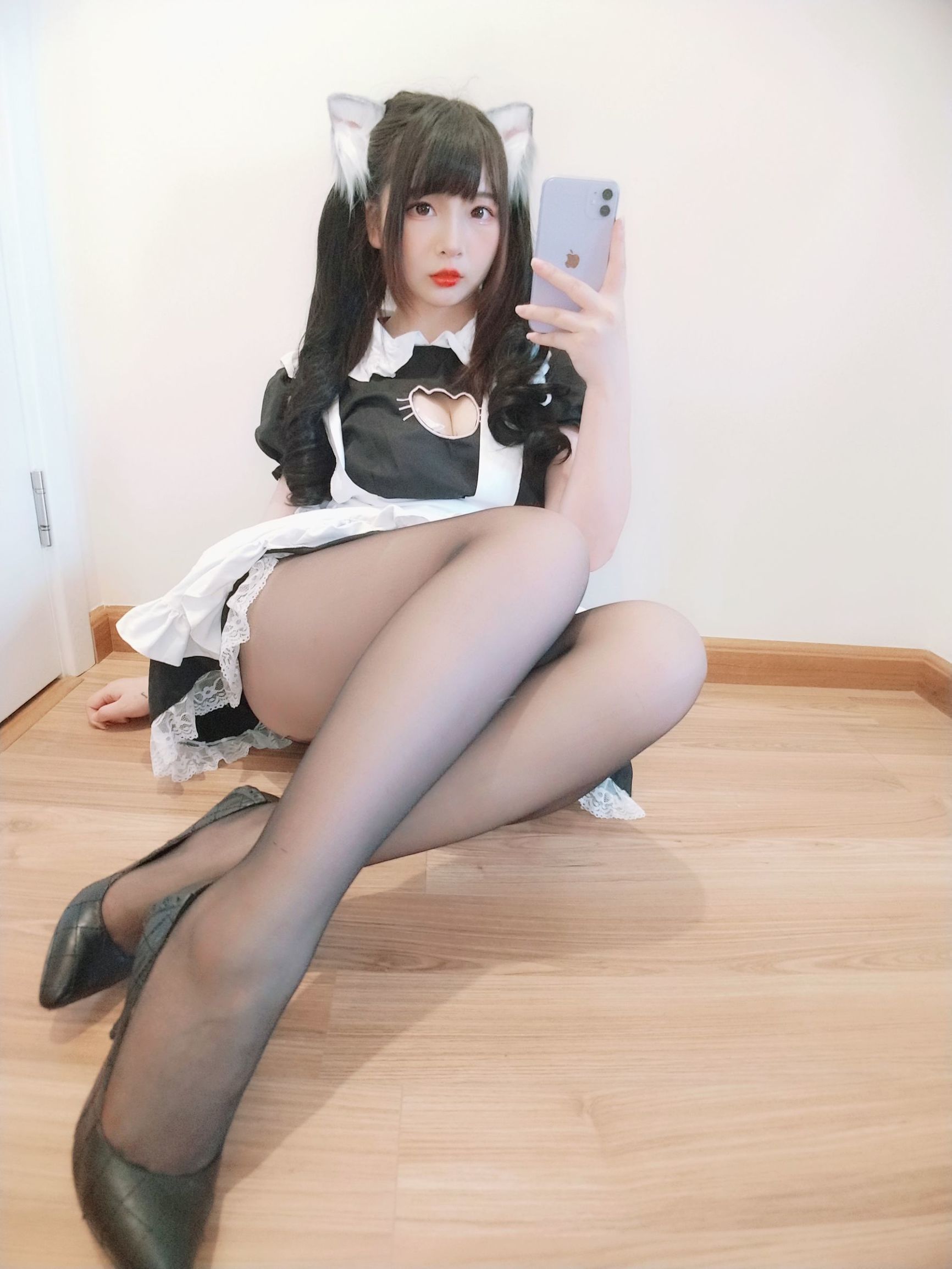 Cosplay Welfare] 2D Beauty Furukawa Kagura - Black Stockings Open Chest Cat Ear Maid