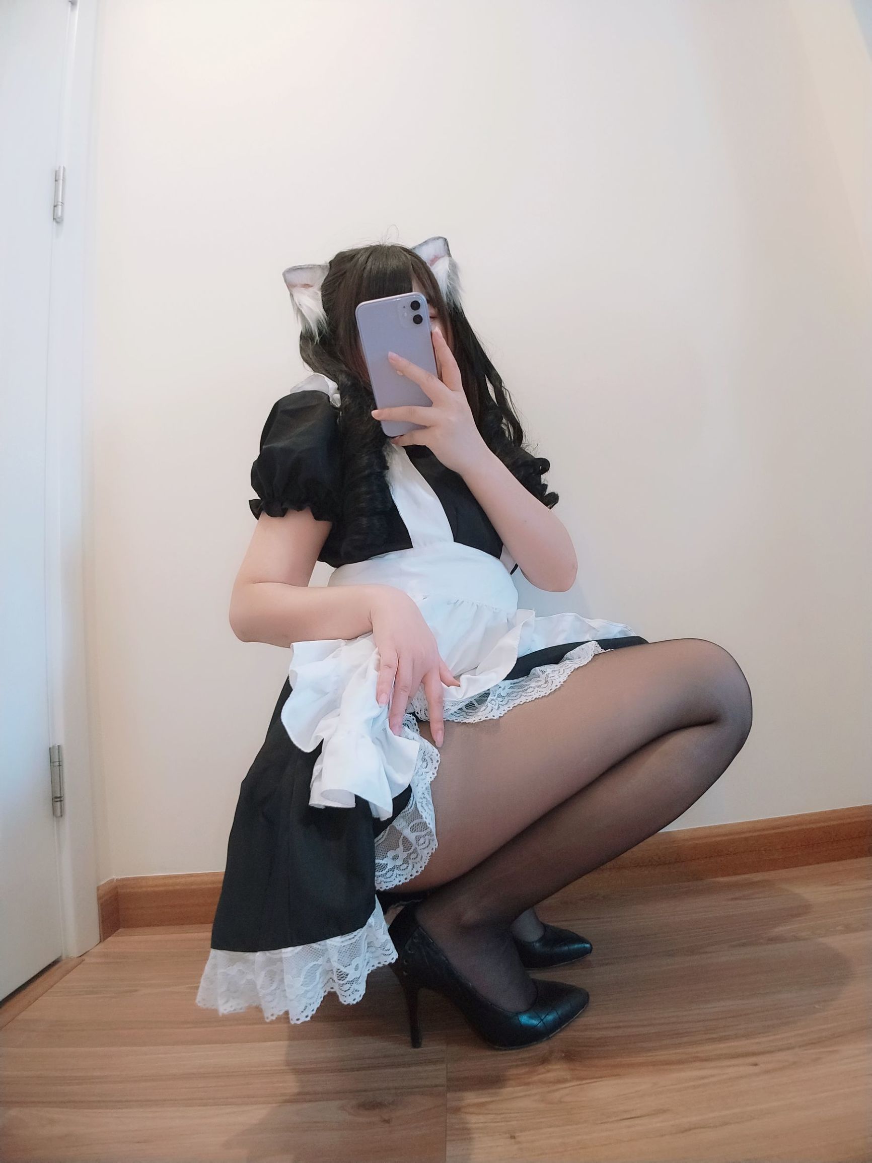 Cosplay Welfare] 2D Beauty Furukawa Kagura - Black Stockings Open Chest Cat Ear Maid