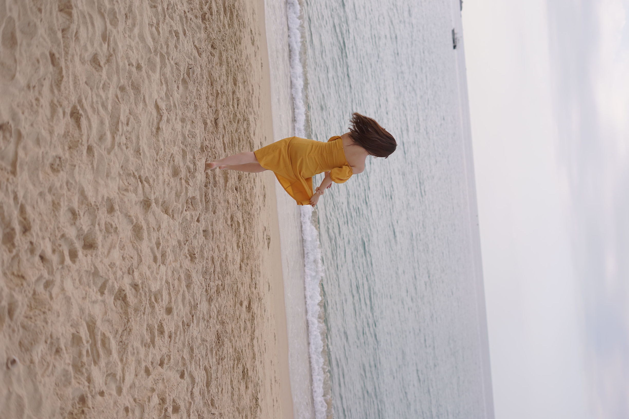 COS Perks] Popular Cosplayer Kurokawa - Island Trip Yellow Dress