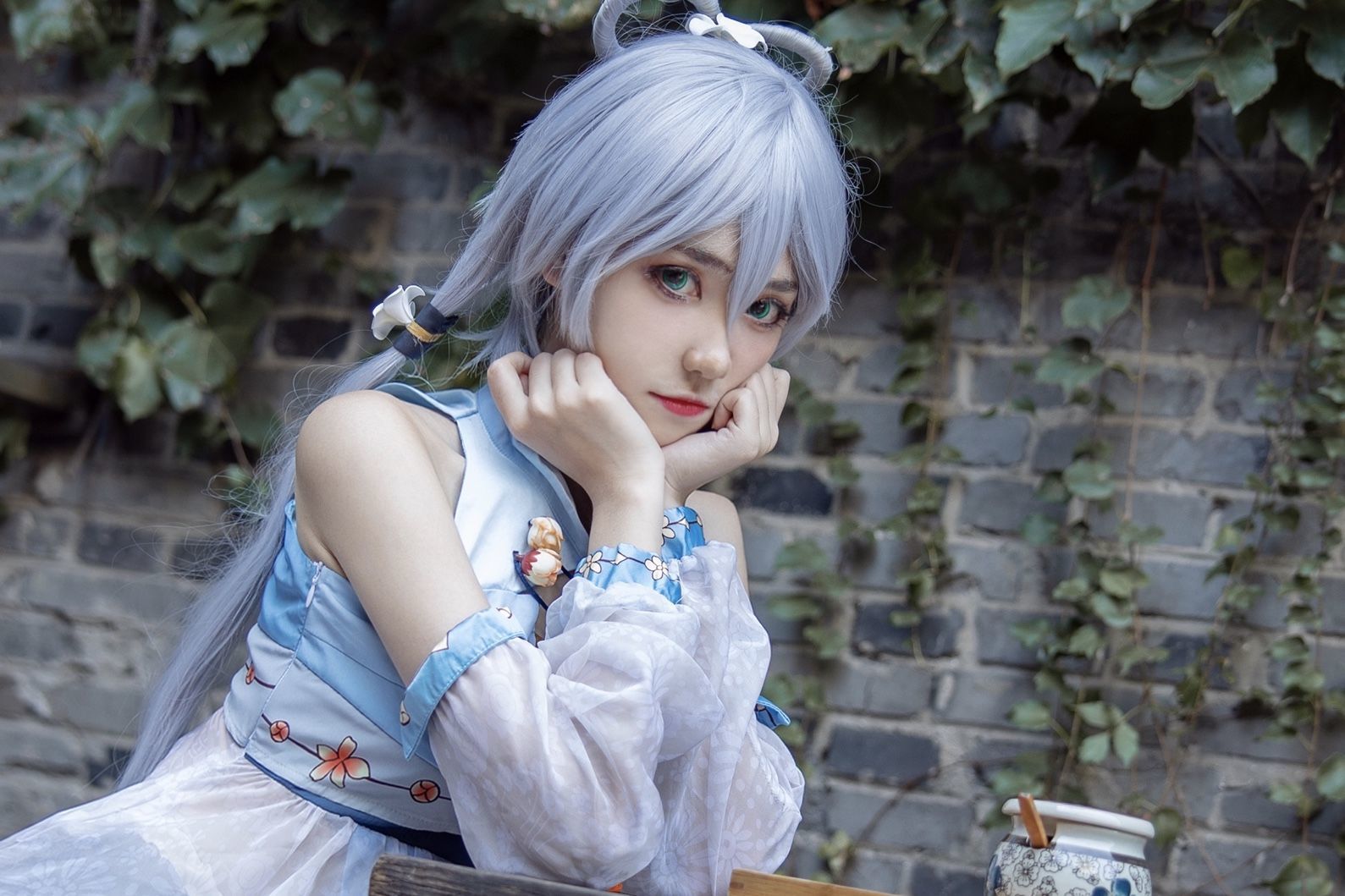 COS福利] 动漫博主南桃Momoko - 洛天依花语嫣然