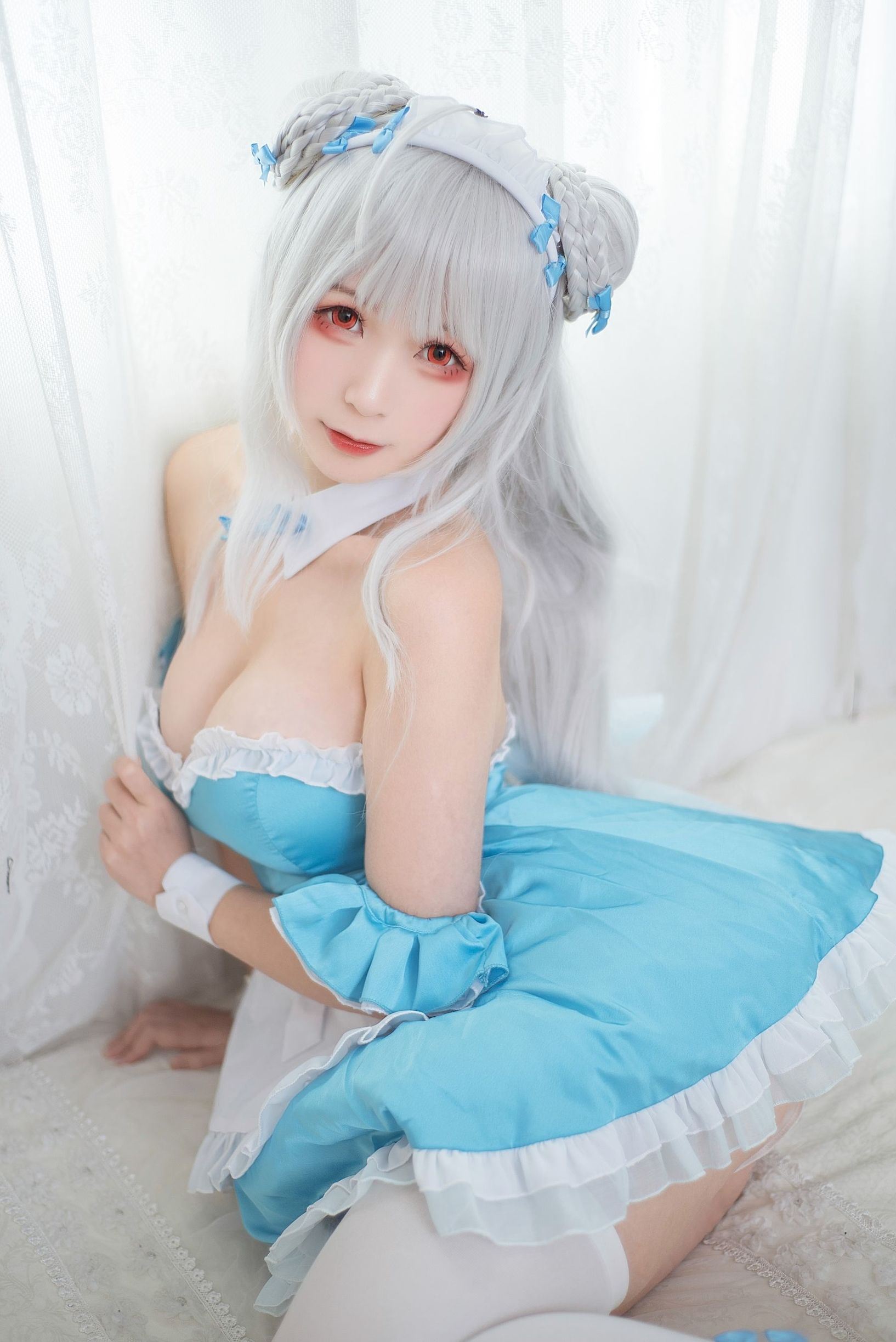 COS Phúc lợi] Blogger Anime Ying Luo Jiang w - Nữ hầu Thiên Nga Nhỏ