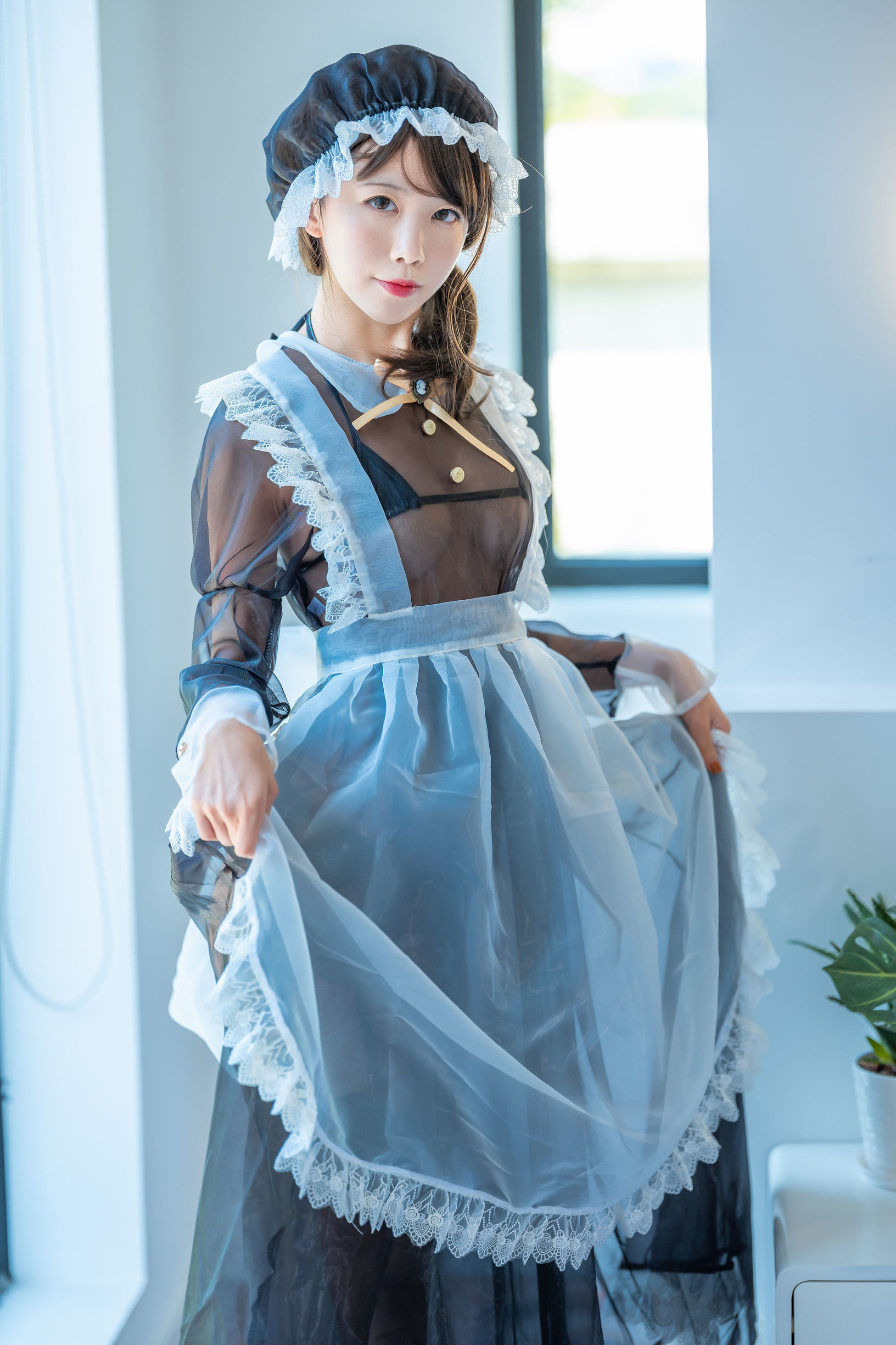 COS Welfare] Anime Blogger Shui Miao aqua - Transparent Maid