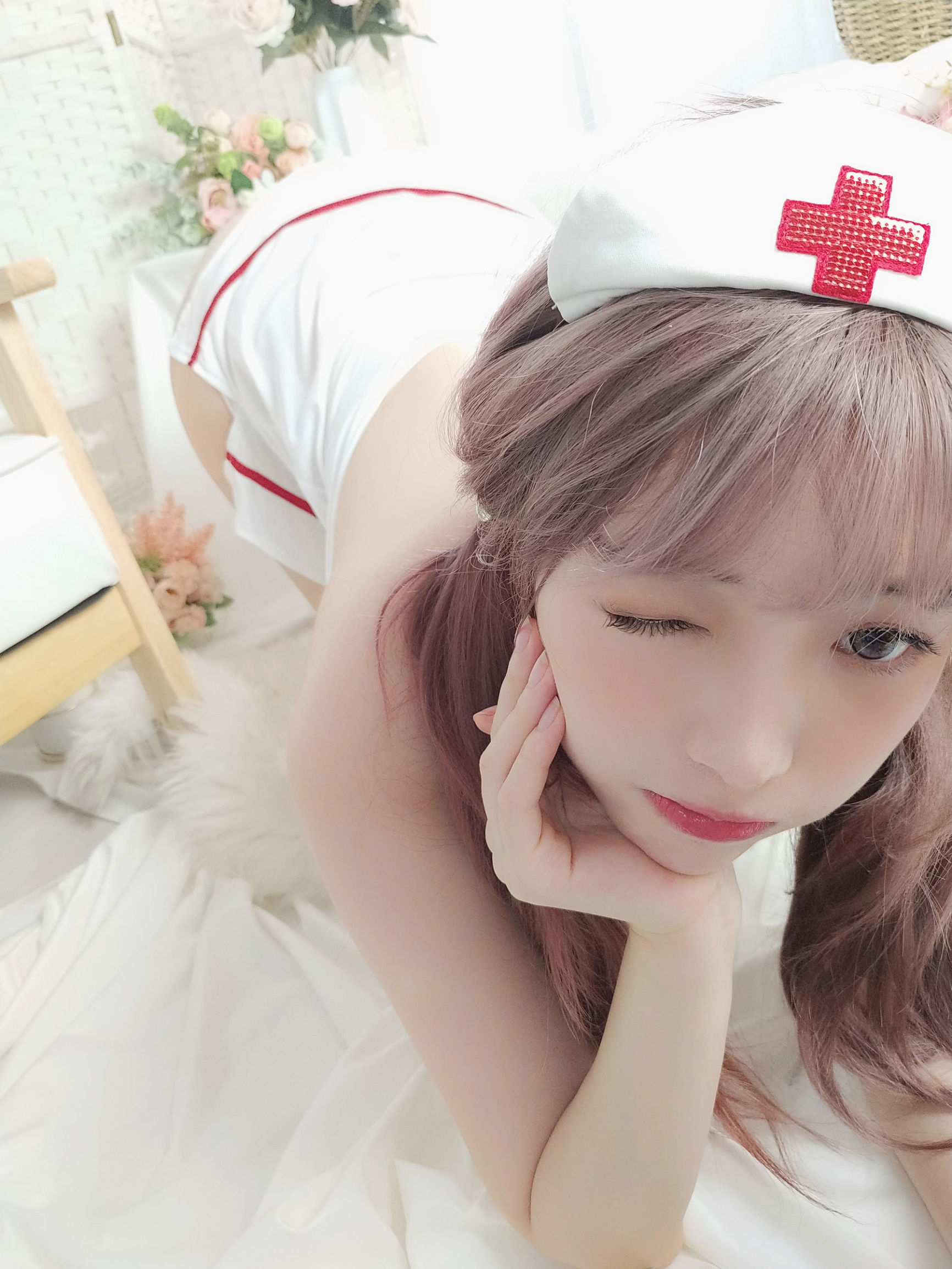 COS Phúc lợi] Blogger Anime Vân Mị - Y tá