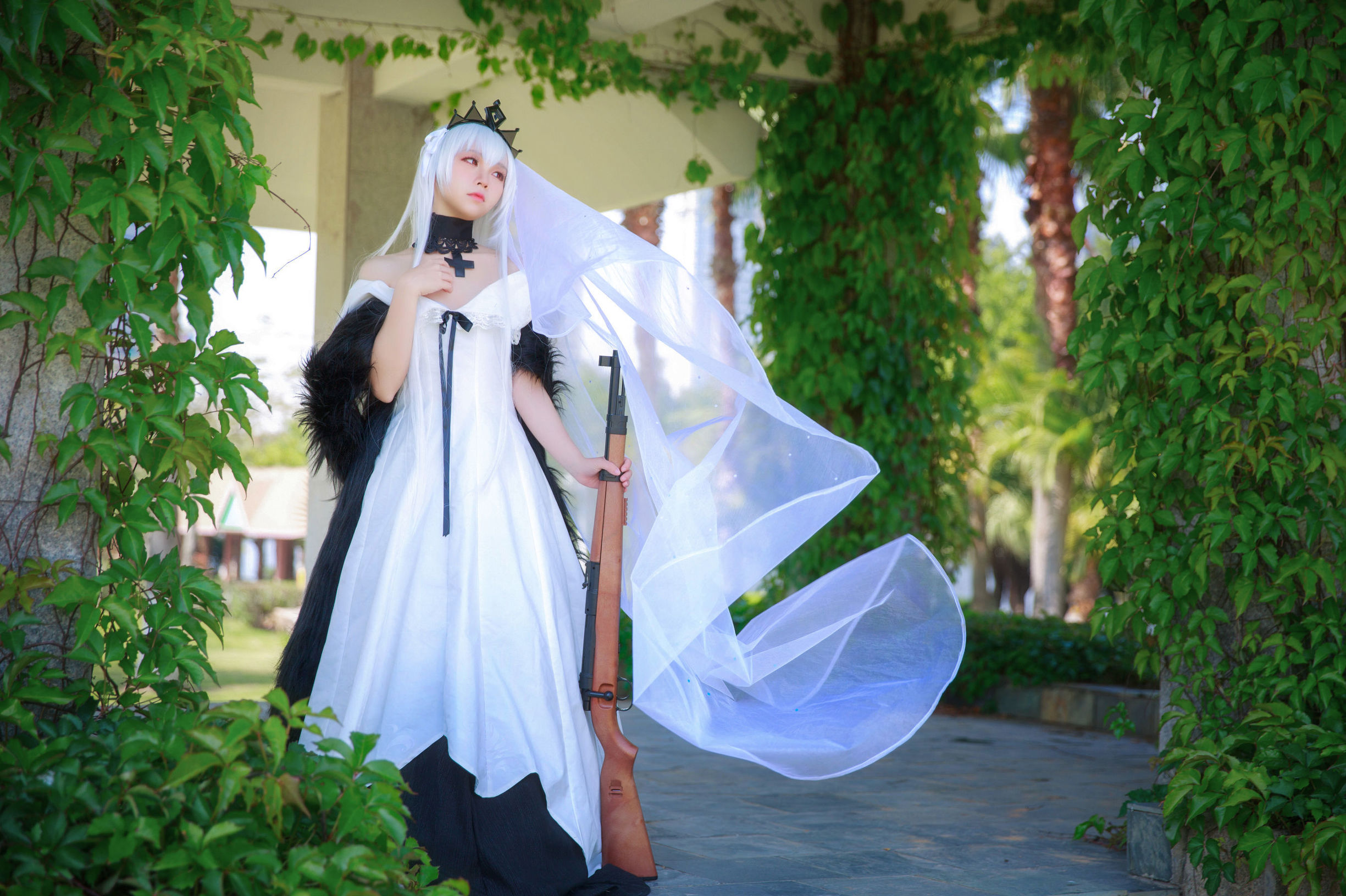 Cosplay Benefits] Anime Blogger G44 Won't Get Hurt - 98K Wedding Dress De Huang