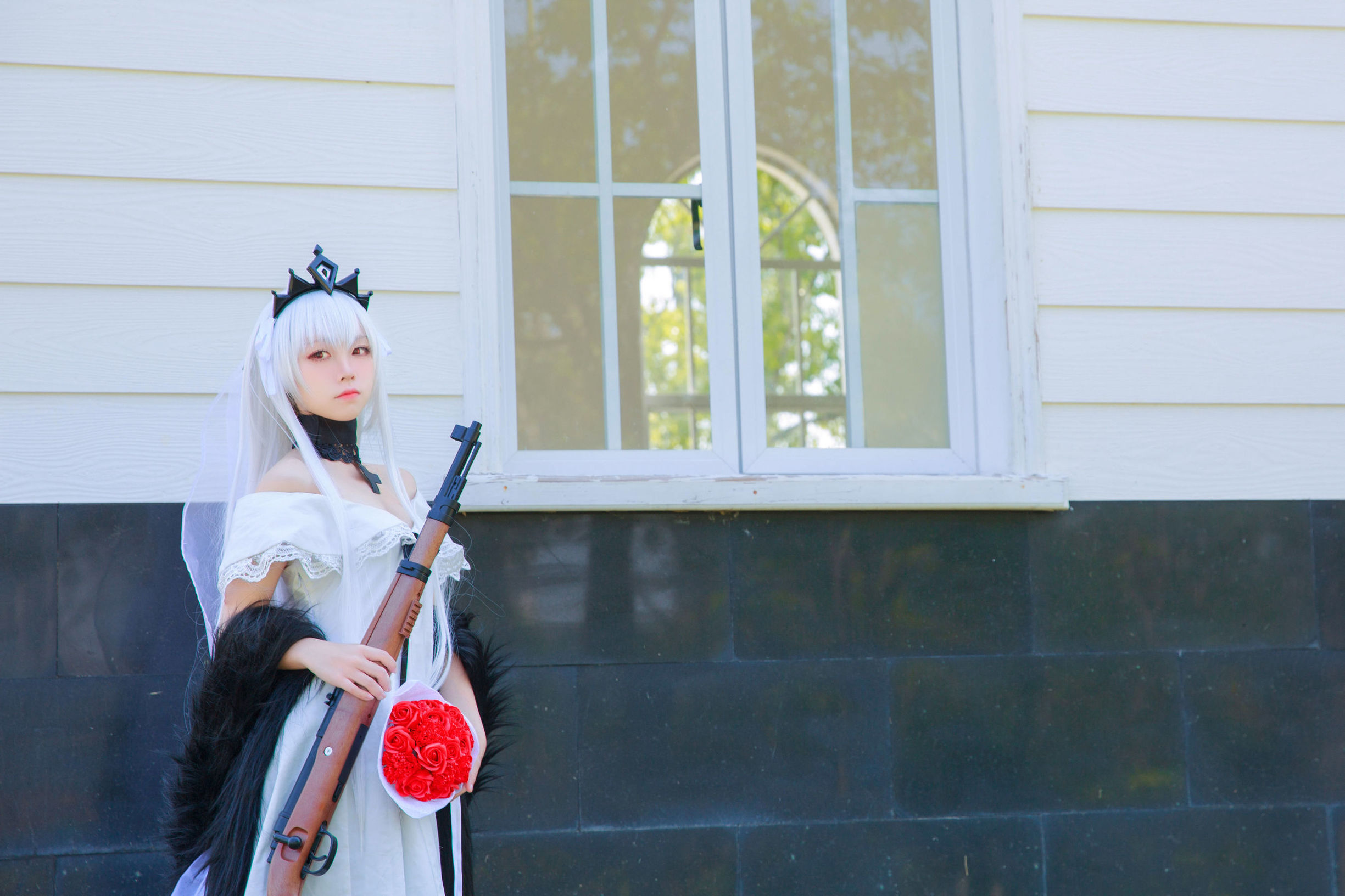Cosplay Benefits] Anime Blogger G44 Won't Get Hurt - 98K Wedding Dress De Huang
