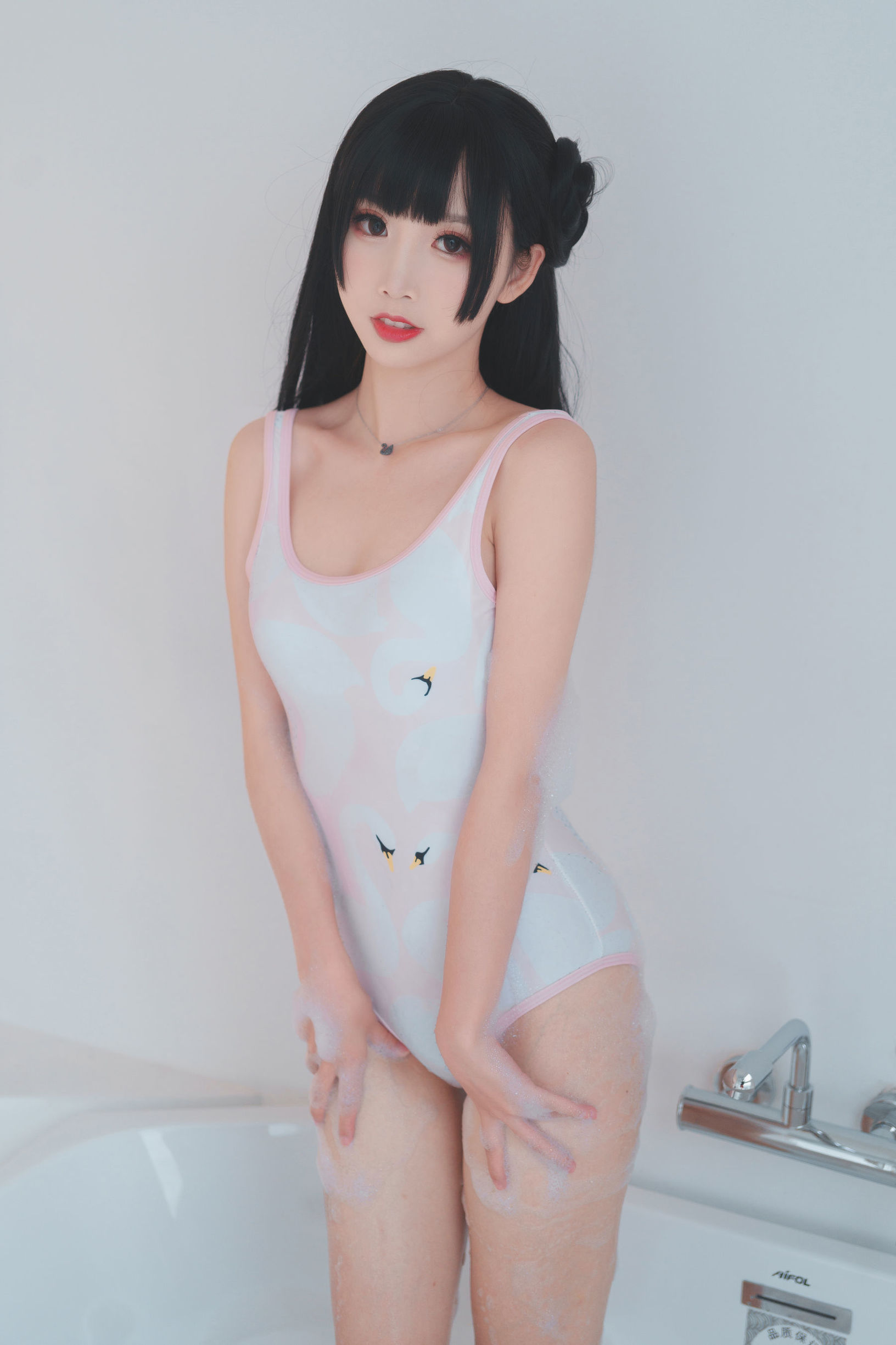 COS Phúc lợi] Coser dễ thương phổ biến Mian Bing Xian Er - Bồn tắm bọt bong bóng