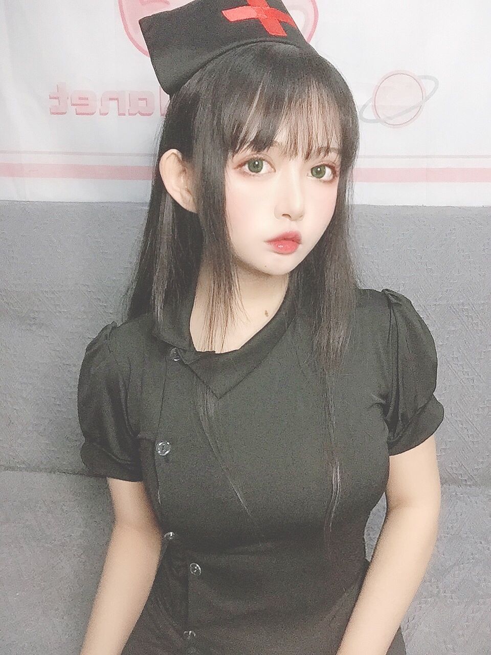 COS福利] 大眼萌妹黑貓貓OvO - 護士喵