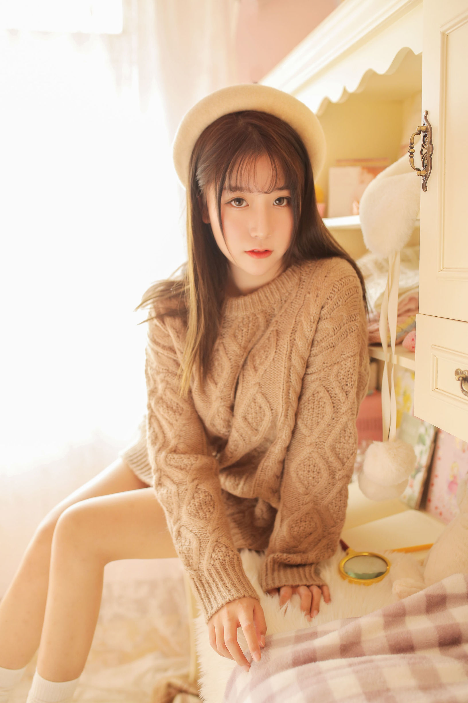 COS 복지] 거유묘구장 사쿠라 - 낙타색 스웨터