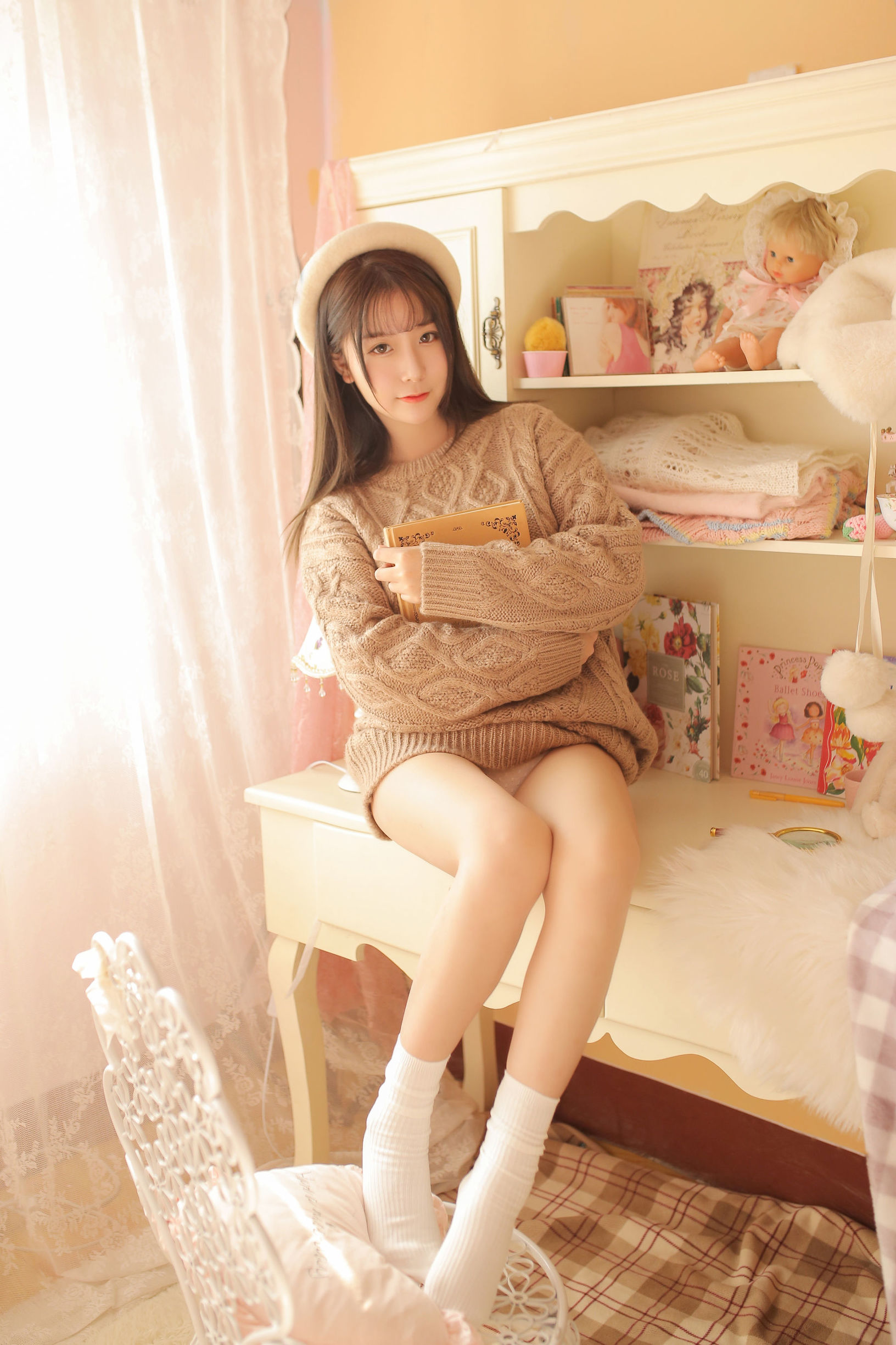 COS 복지] 거유묘구장 사쿠라 - 낙타색 스웨터